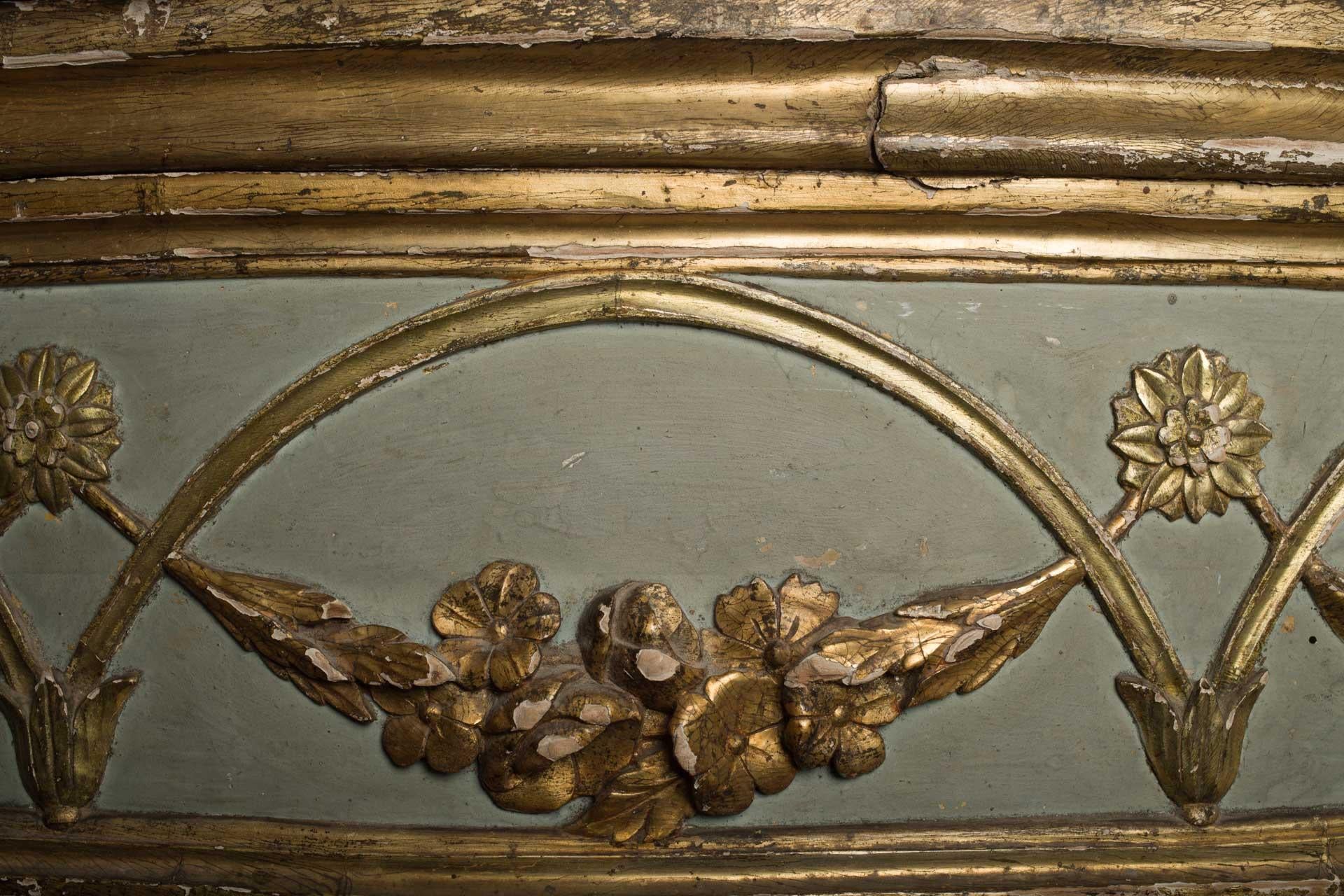Italian 18th Century Naples Consoles in gilded and lacquered wood For Sale