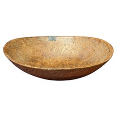 Schale aus Eschenmaser der amerikanischen Ureinwohner aus dem 18.