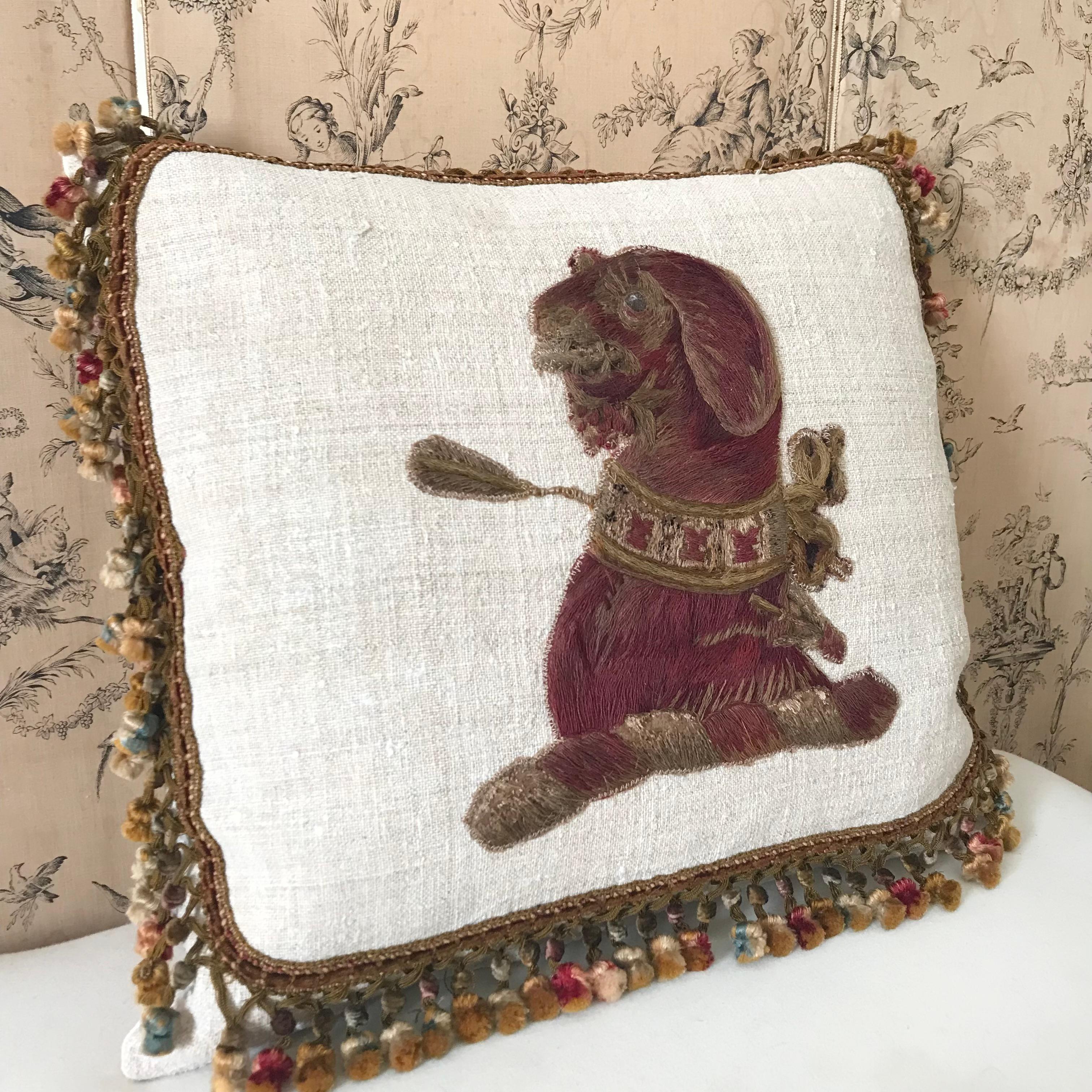 18th Century Needlework Dog Cushion In Good Condition For Sale In Salisbury, GB