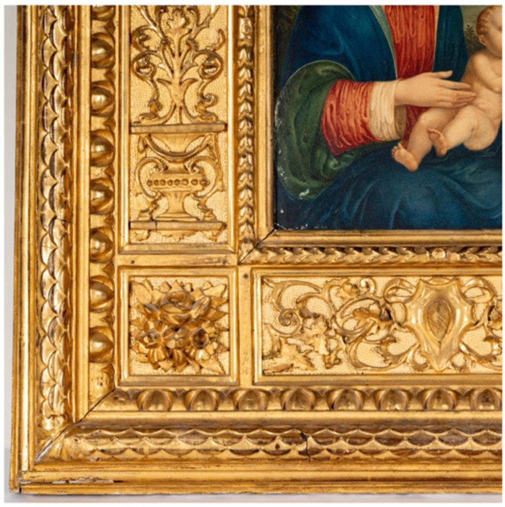 Glass 18th Century Neoclassical Carved and Gilded Frame For Sale