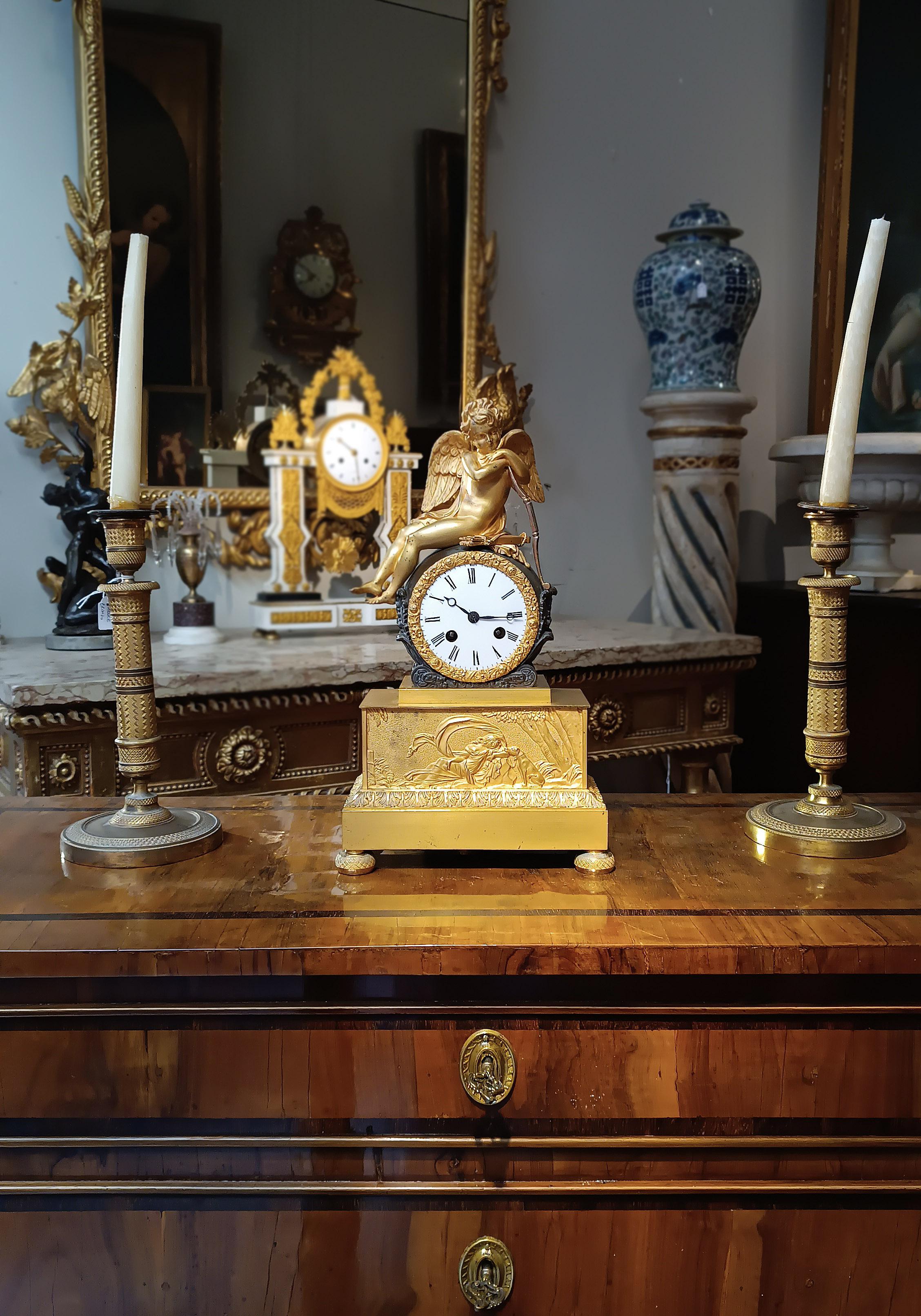 18th CENTURY NEOCLASSICAL CLOCK WITH CUPID For Sale 2