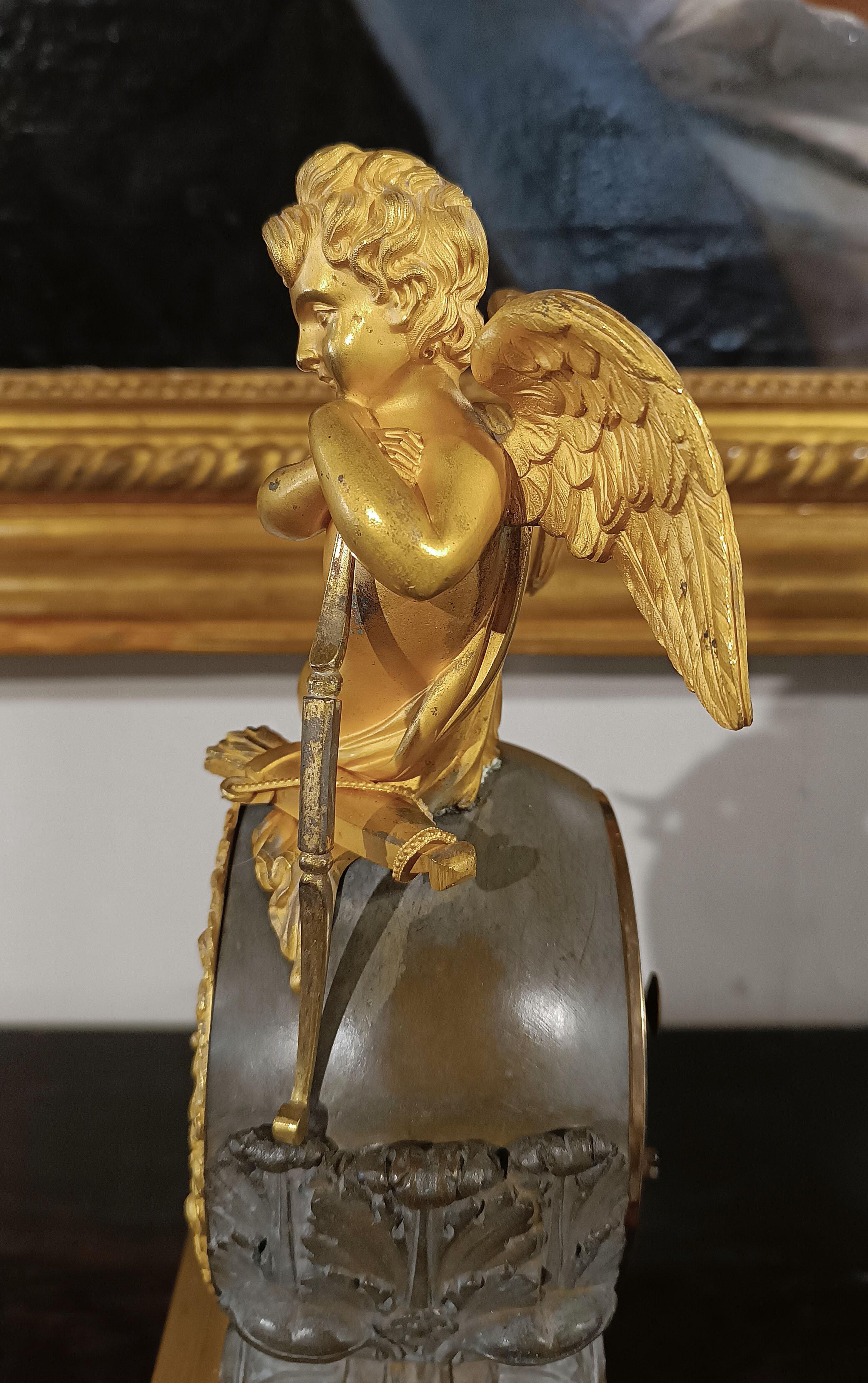 18th Century 18th CENTURY NEOCLASSICAL CLOCK WITH CUPID For Sale