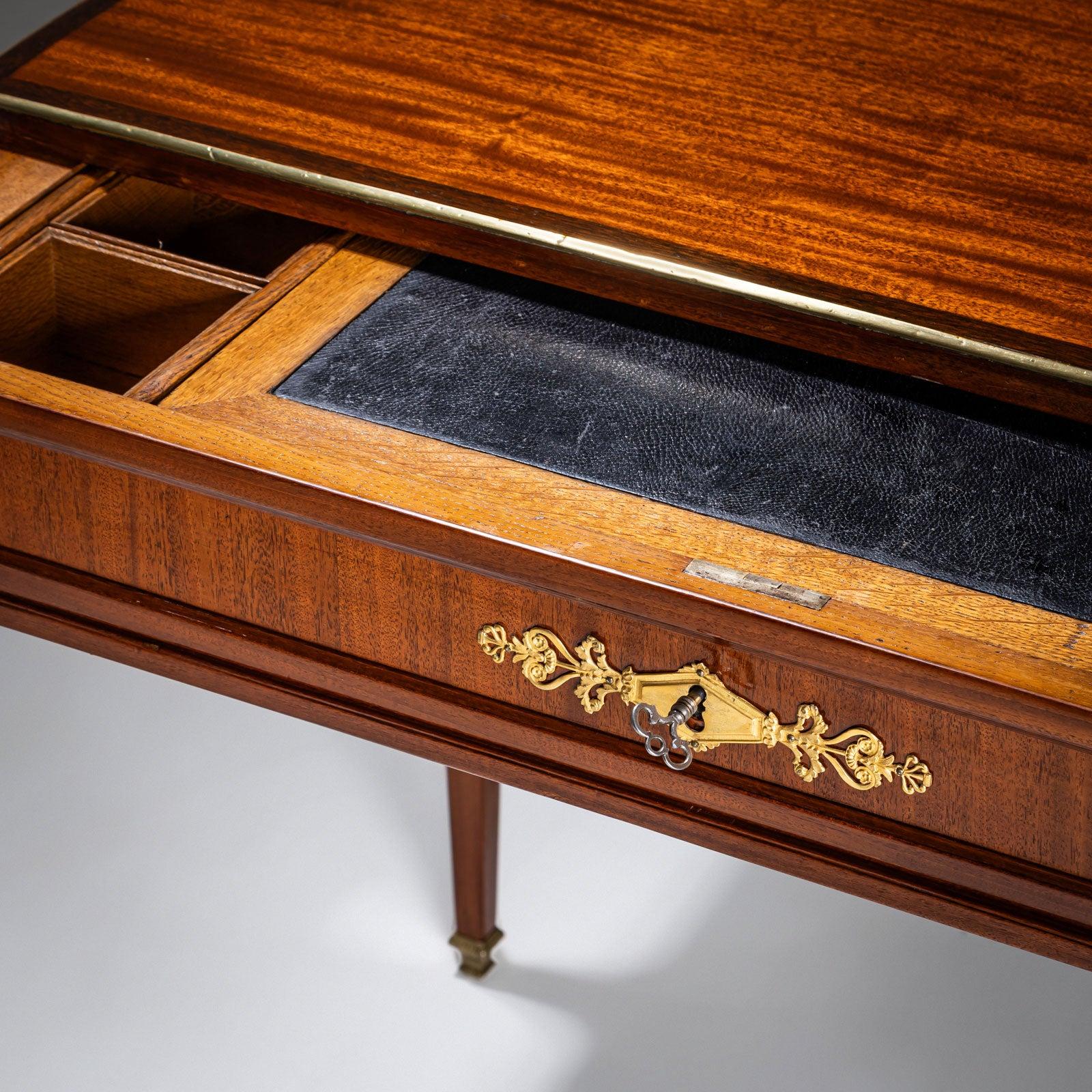 18th Century Neoclassical Desk, Austria For Sale 1