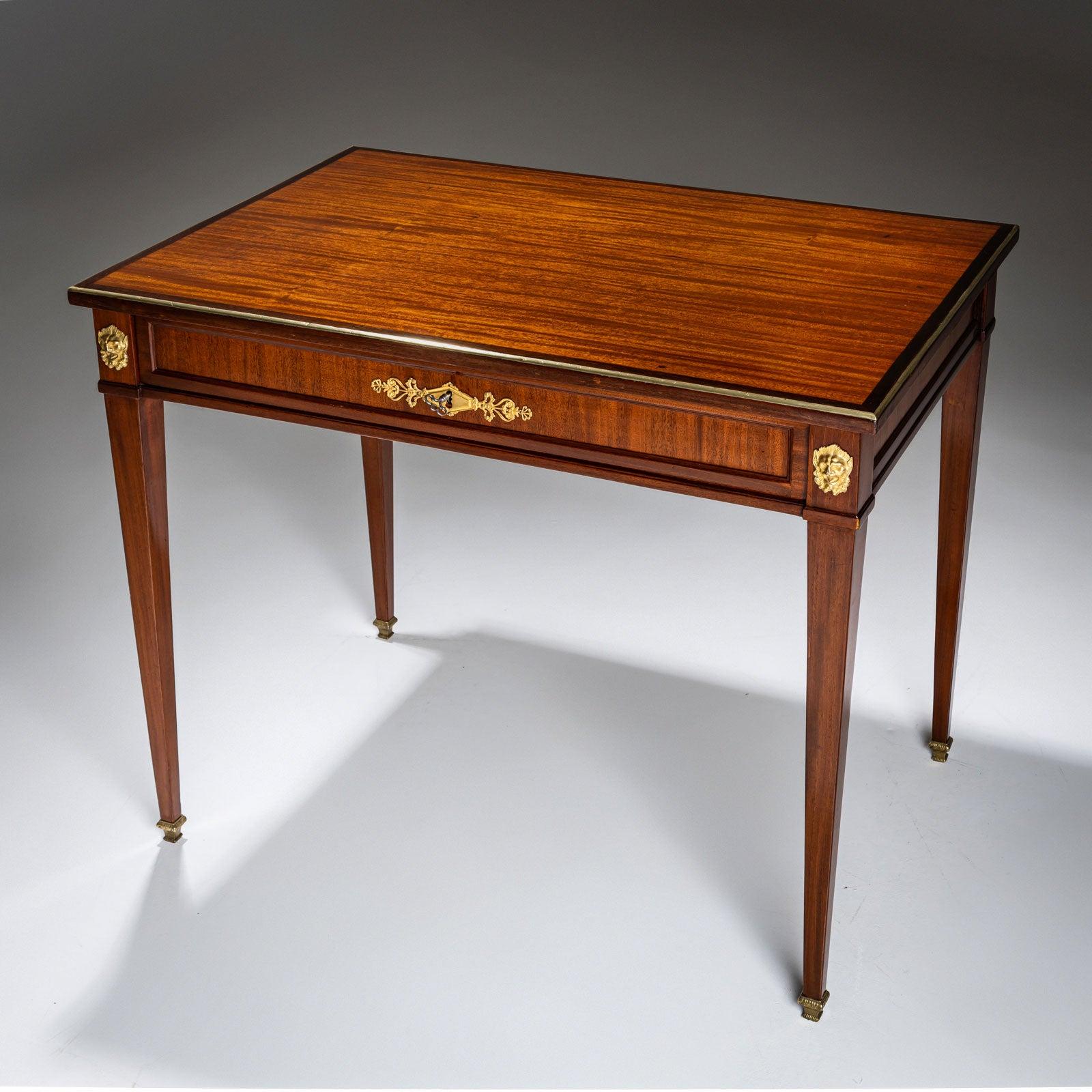 18th Century Neoclassical Desk, Austria For Sale 2