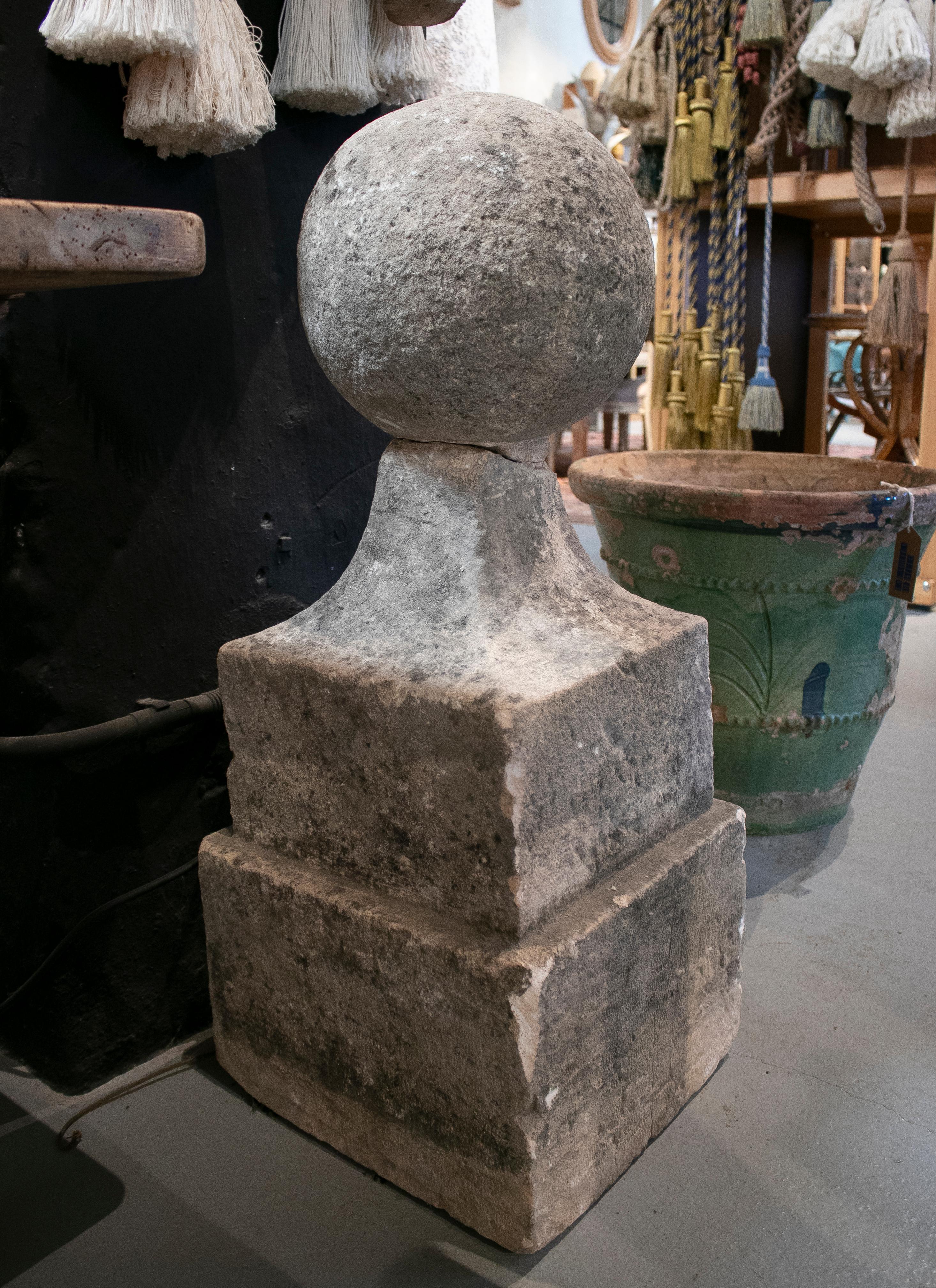 18th Century and Earlier 18th Century Neoclassical Hand Carved Stone Finial with Square Base and Ball For Sale