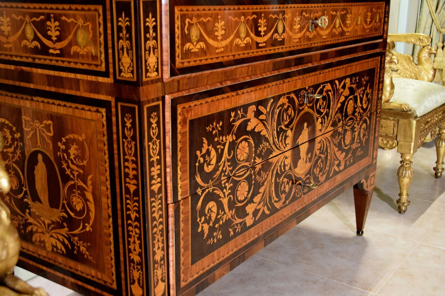 18th Century, Neoclassical Italian Inlay Wood Chest of Drawers 2