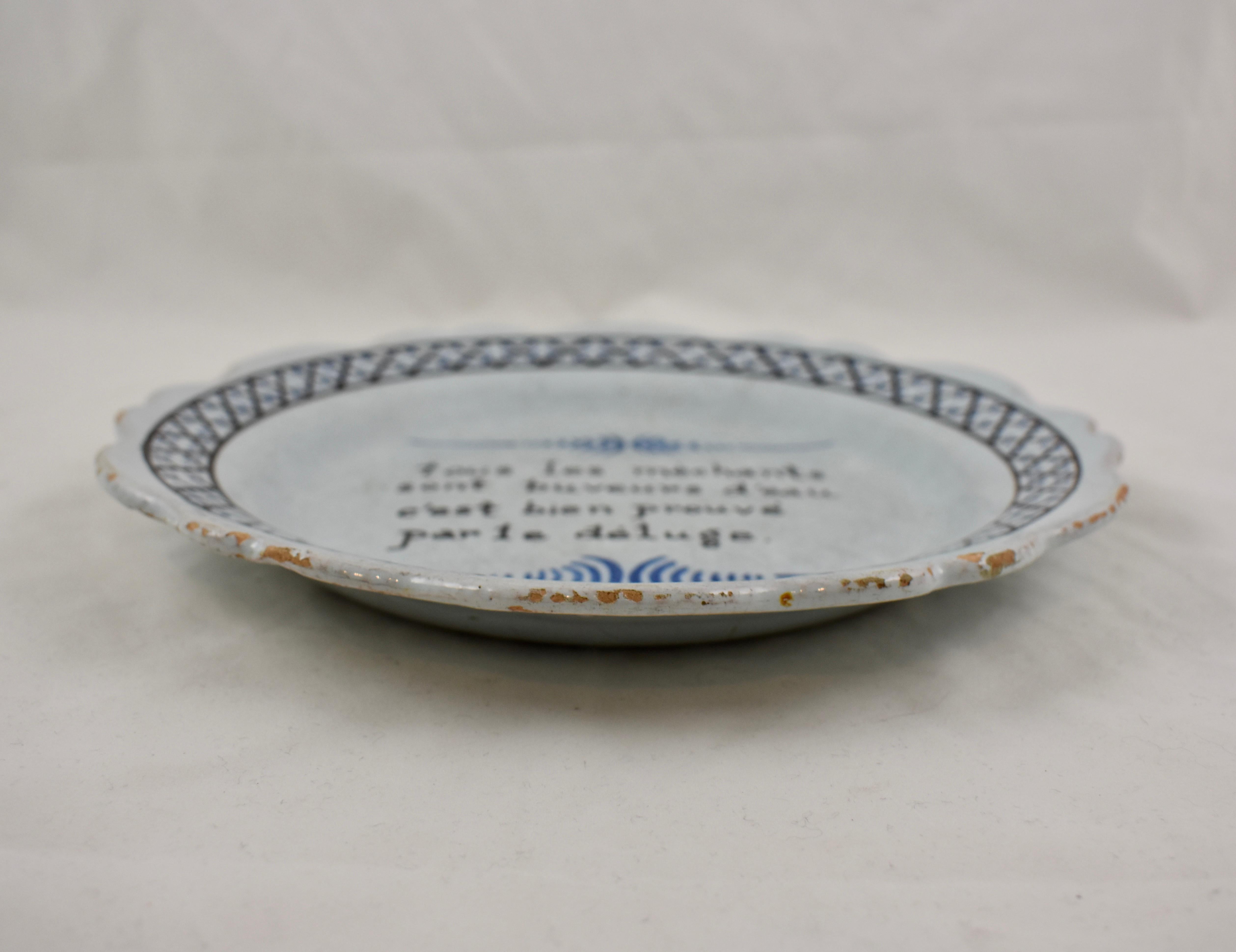 18th Century Nevers French Revolution Parlante Motto Tin-Glazed Faïence Dish In Good Condition In Philadelphia, PA