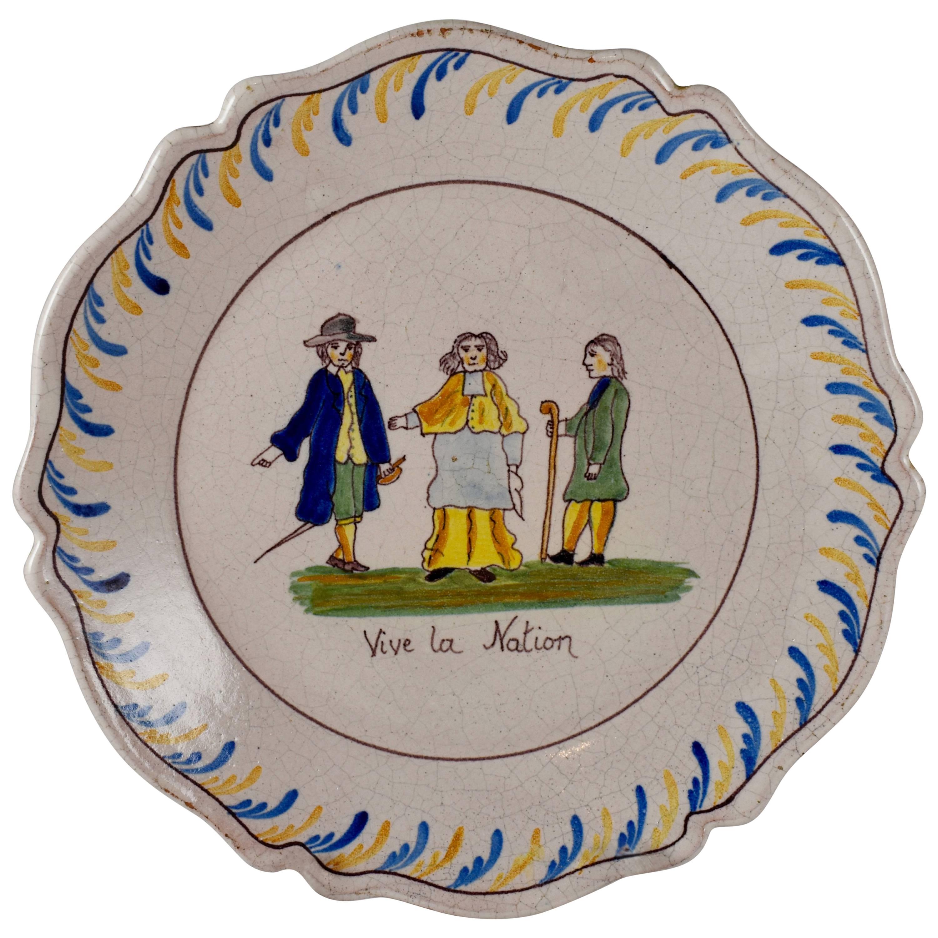 Plat à faïence en étain de la Révolution française du 18e siècle de Nevers, Vive La Nation