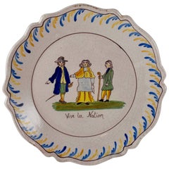 Plat à faïence en étain de la Révolution française du 18e siècle de Nevers, Vive La Nation