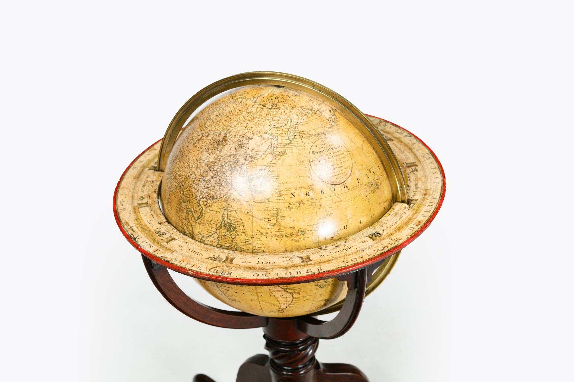 Nouveau globe terrestre britannique de douze pouces du XVIIIe siècle par W&S Jones, daté de 1800. Avec la description suivante : 