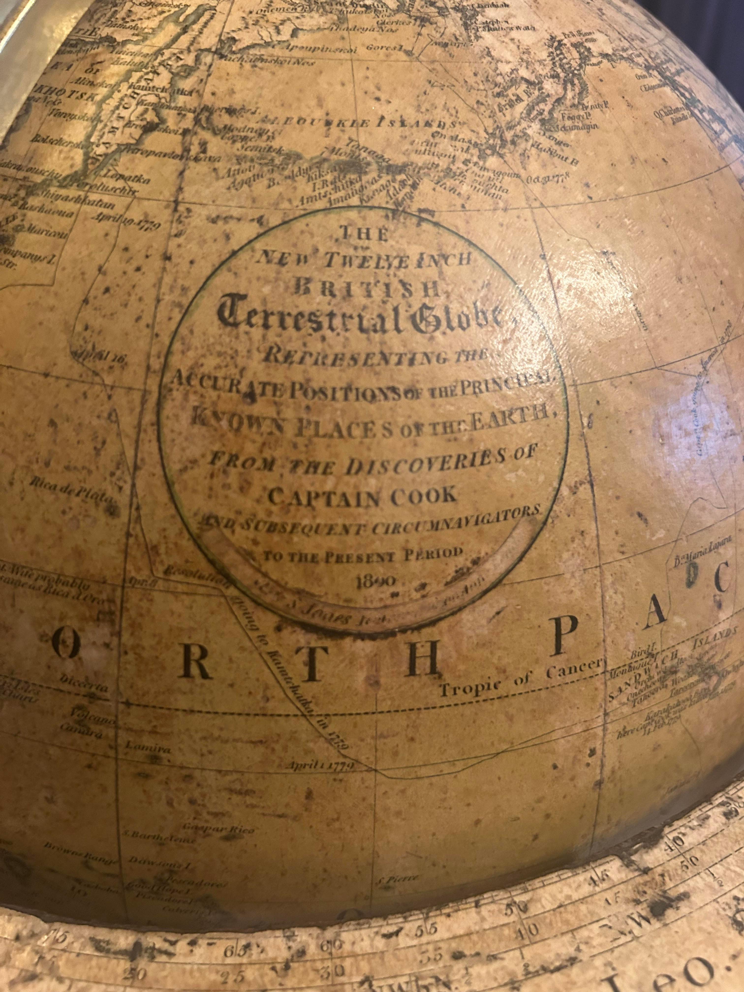 XVIIIe siècle et antérieur Globe terrestre britannique du 18e siècle par W&S Jones, daté de 1800 en vente