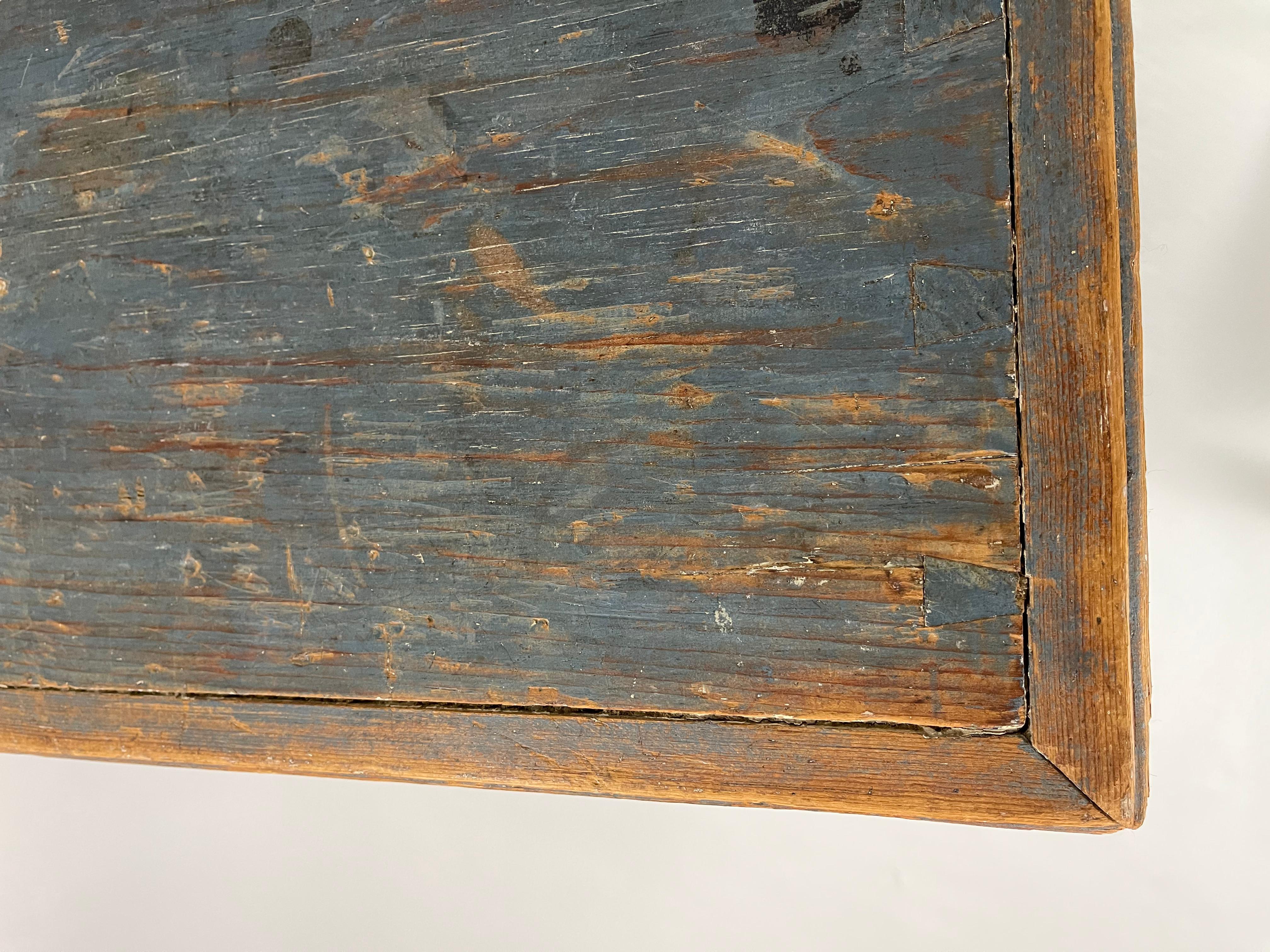 18th Century New England Blue Painted Pine Chest of Drawers 10