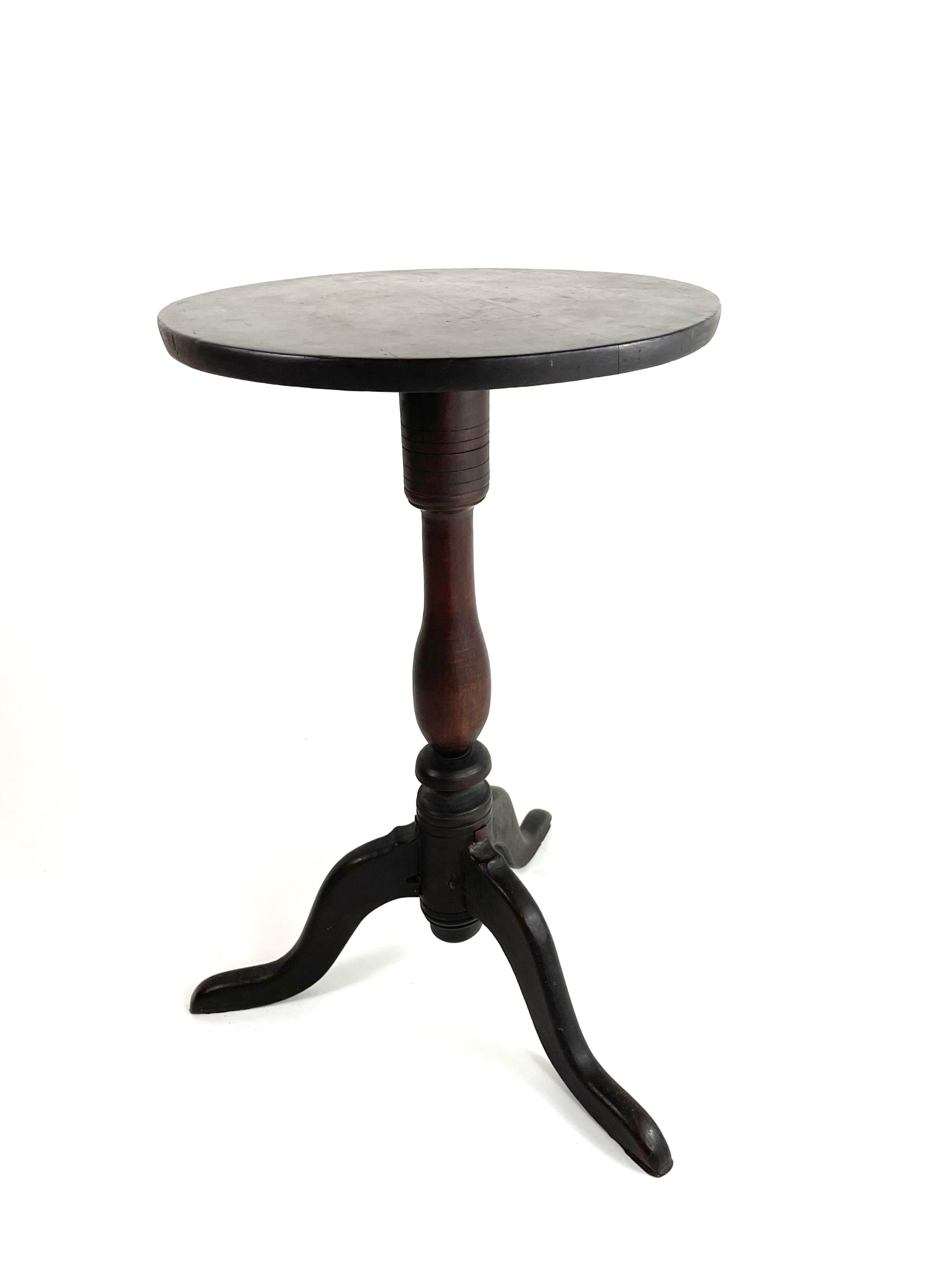 18th Century New England Candle Stand Occasional Table 2