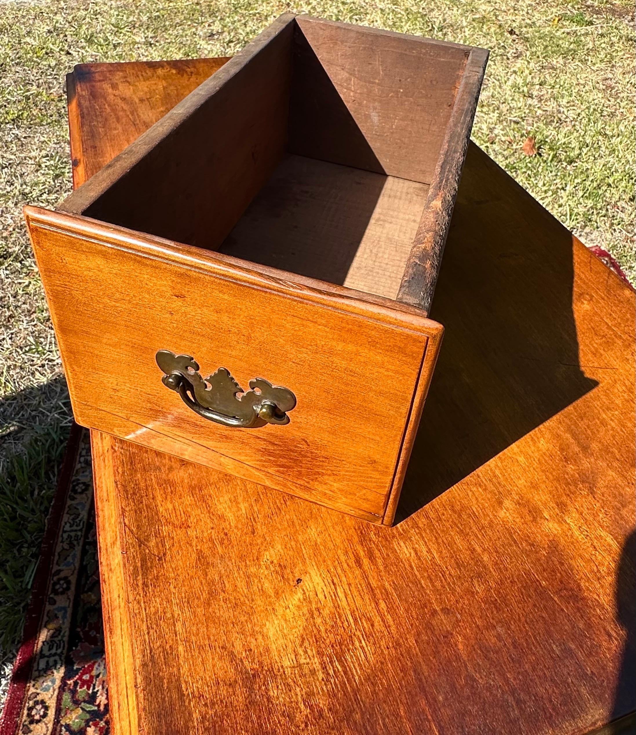 18th Century New England Queen Anne Cherry Lowboy For Sale 5