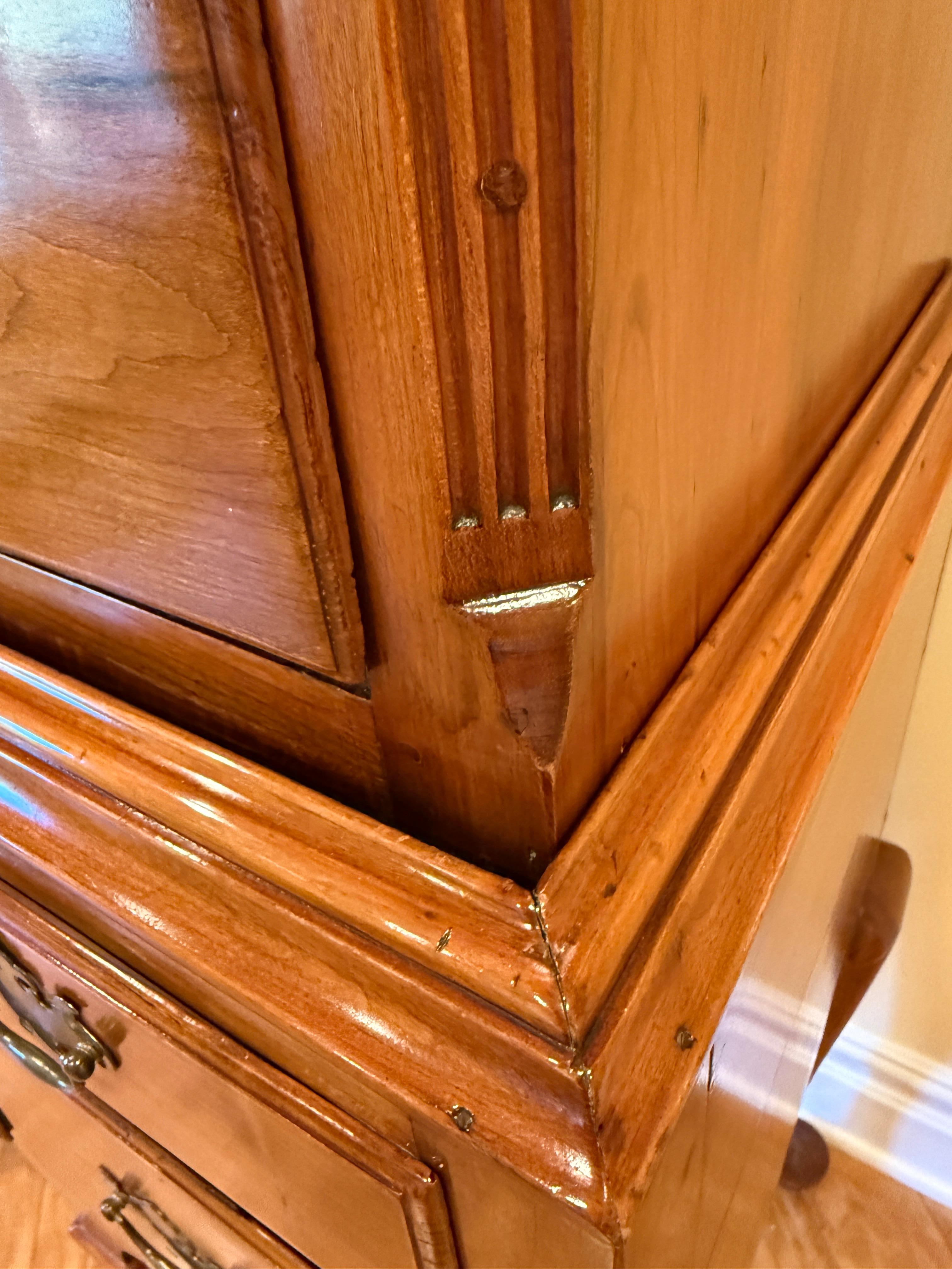 Cherry 18th Century New England Queen Anne Highboy For Sale