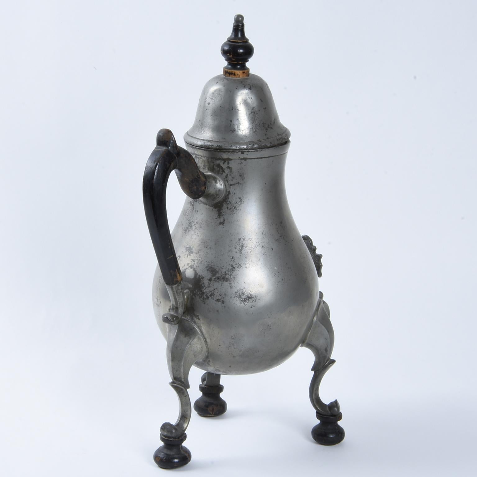 18th Century NorthWestern German "Kranenkanne" or "Dröppelmina" Coffee