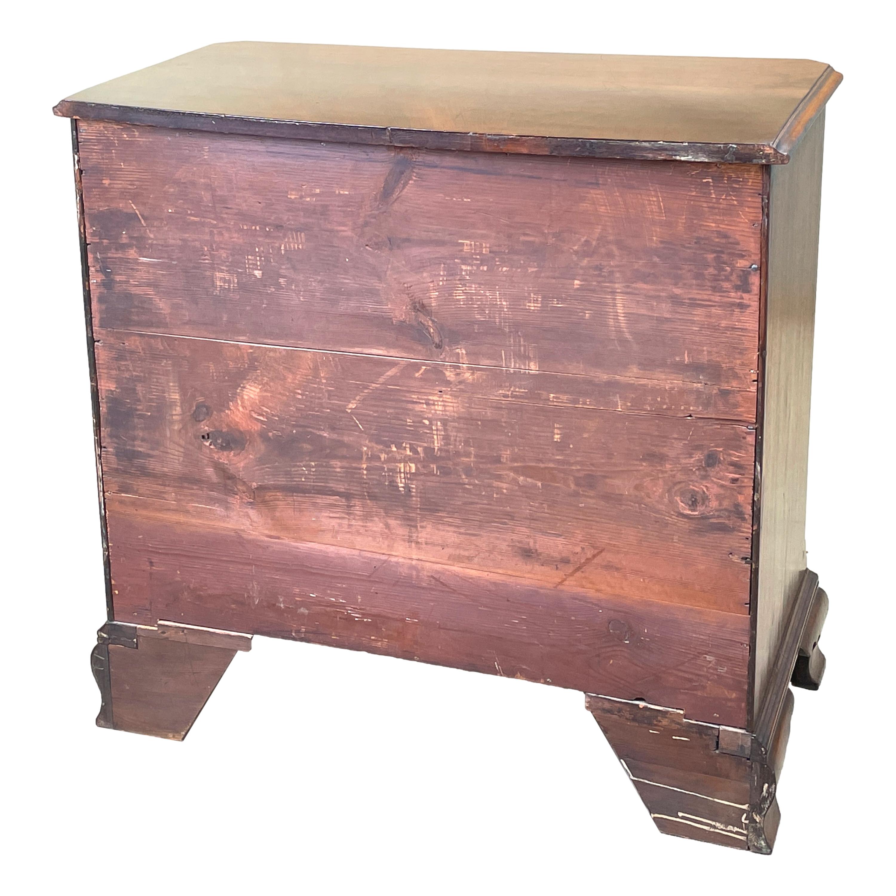 18th Century North Country Mahogany Chest For Sale 4