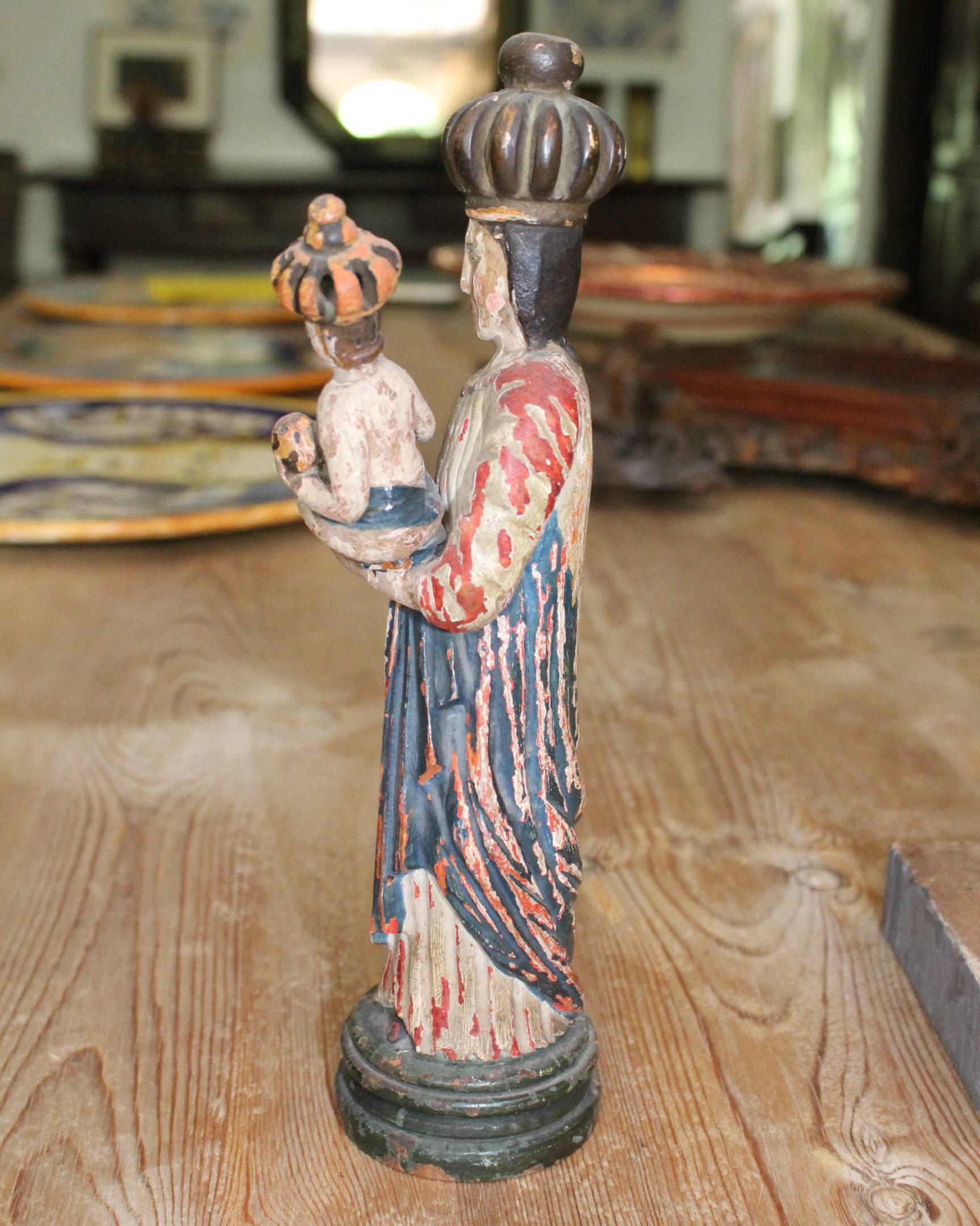 Polychromed 18th Century North Spanish Polychrome Wooden Virgin Sculpture For Sale
