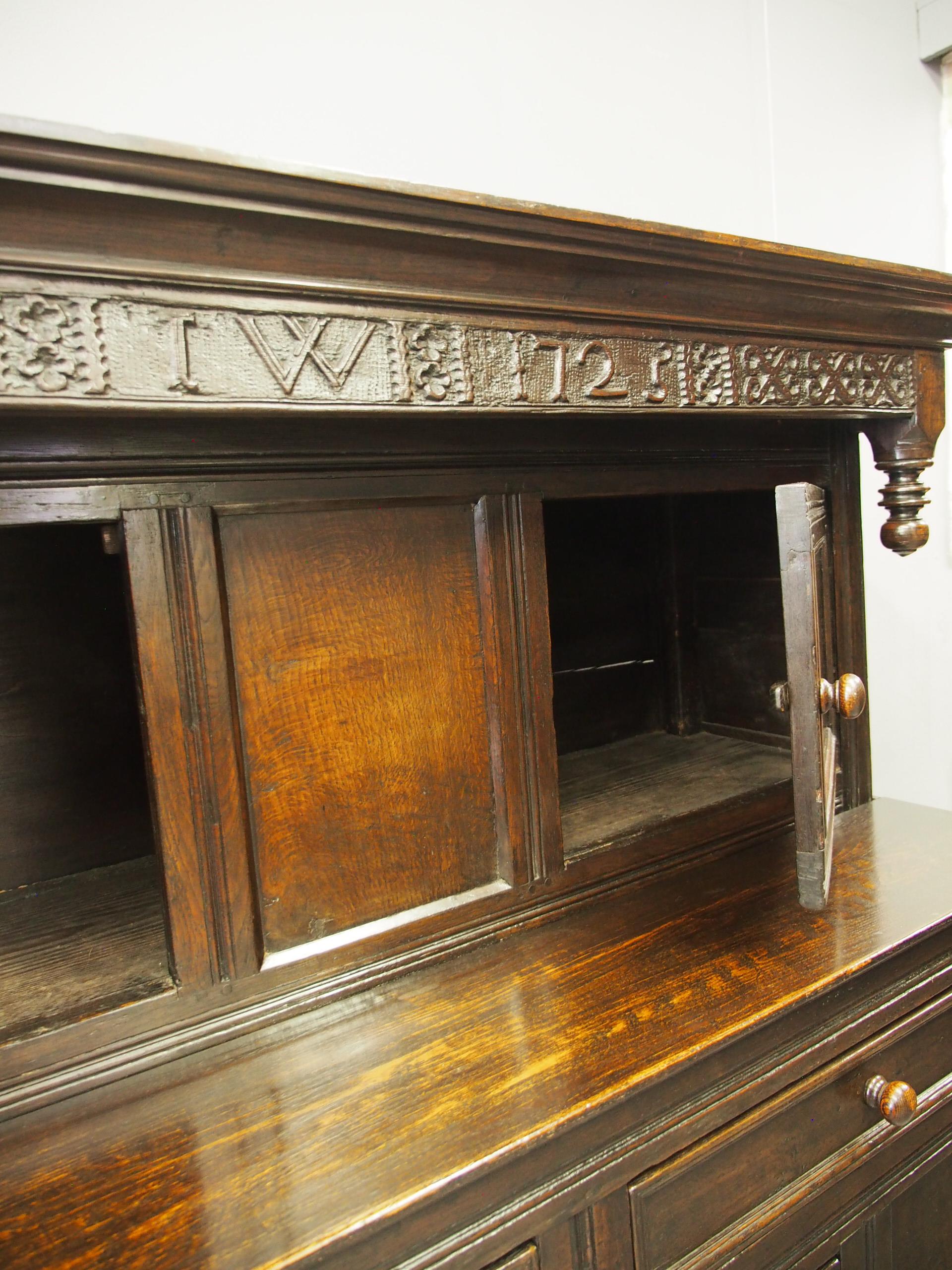 18th Century Northern English Oak Cupboard (Eichenholz)