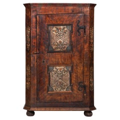 Armoire ou Cupboard Antique du 18ème siècle, peint au Grain, d'Europe du Nord