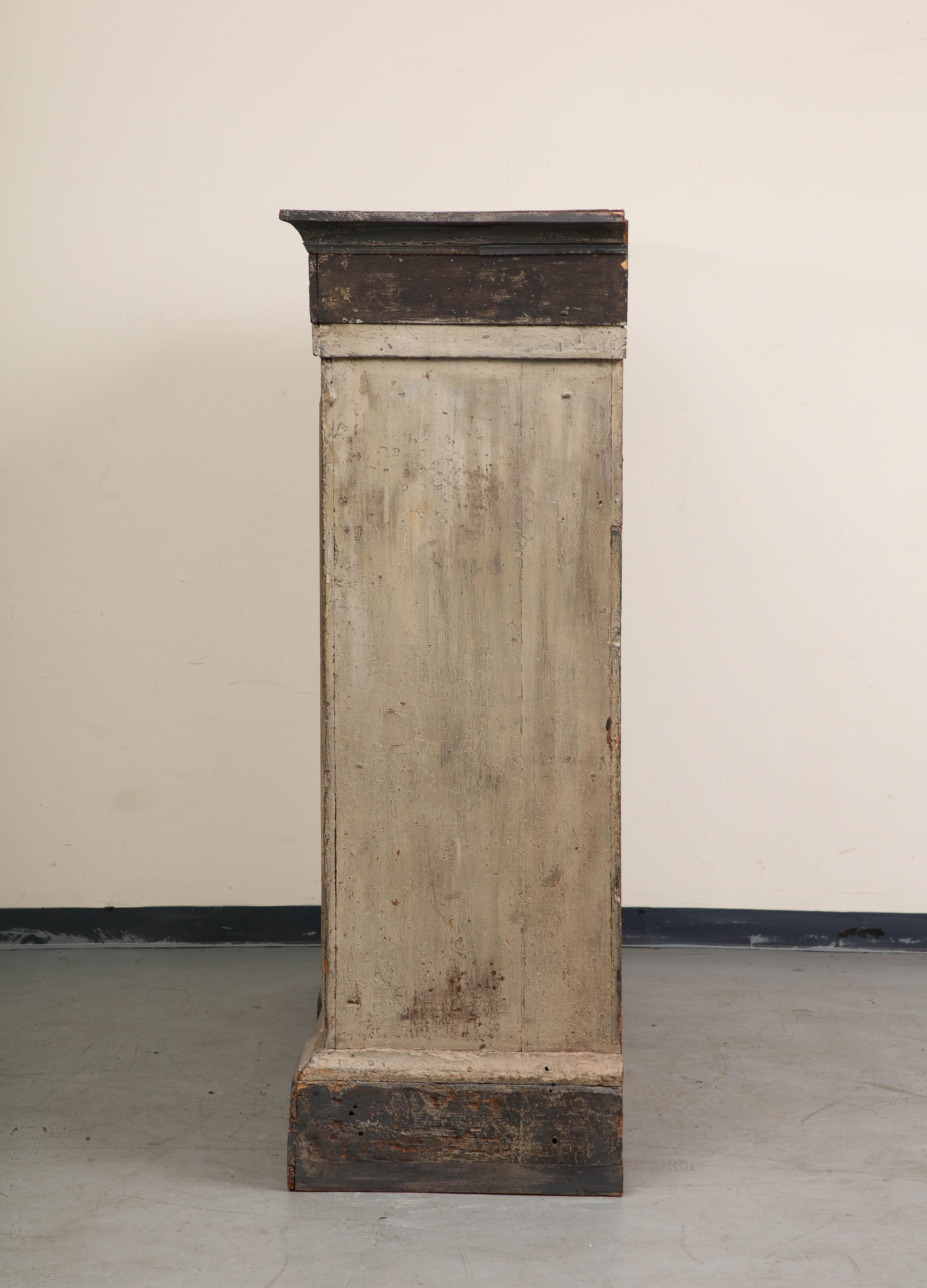 18th Century Northern European Rustic Painted Armoire/Cabinet For Sale 1