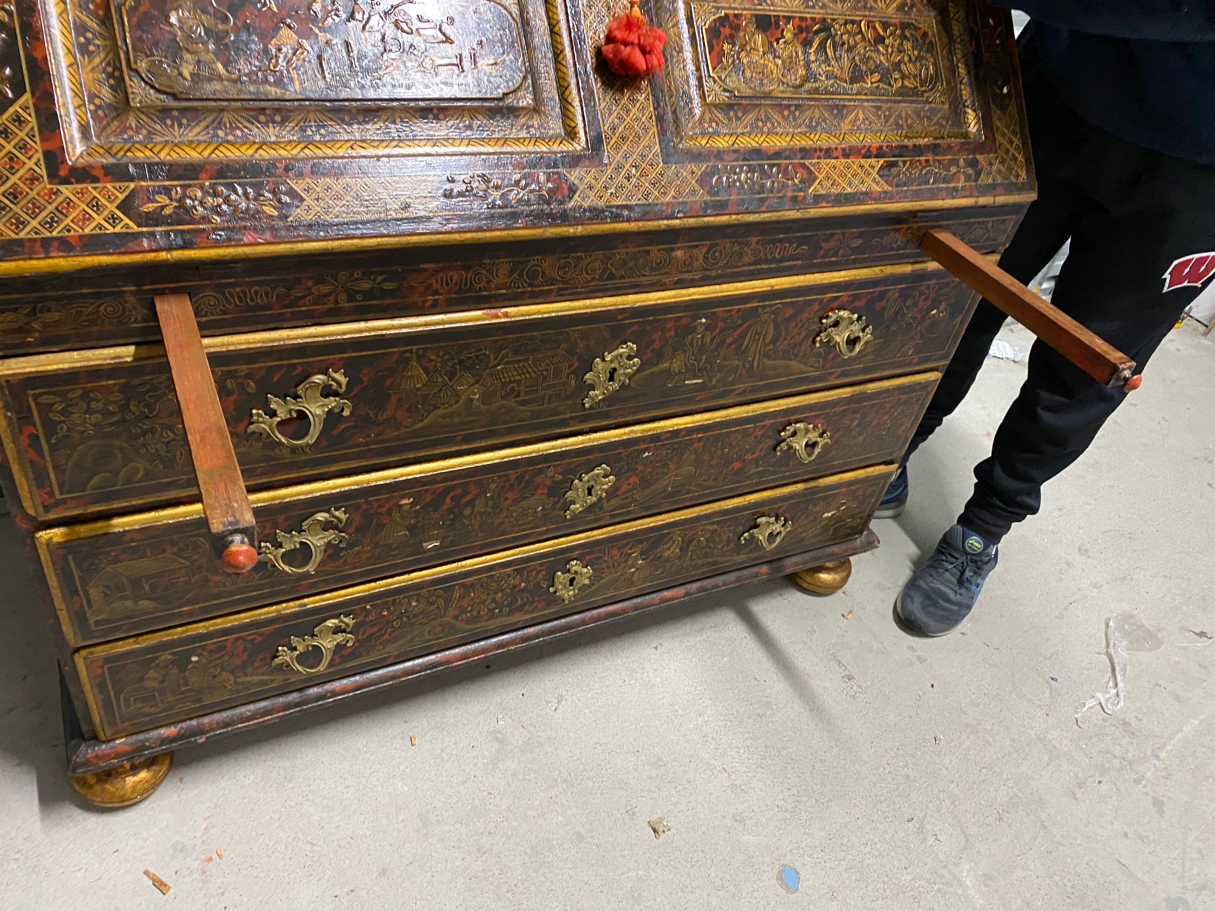 18th Century and Earlier 18th Century Northern European Tortoiseshell Lacquer Japanned Bureau Cabinet For Sale