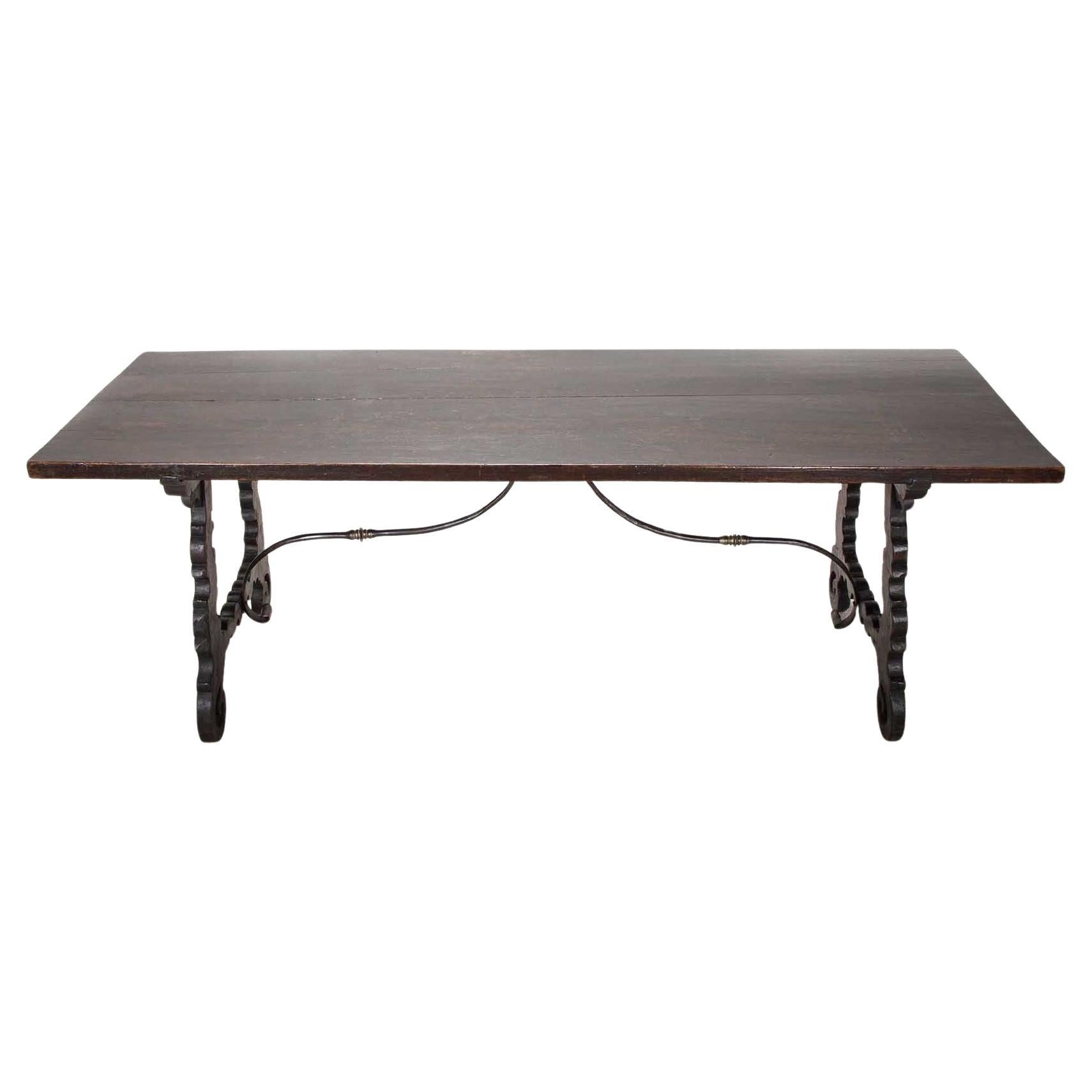 18th Century Northern Italian Walnut Table For Sale