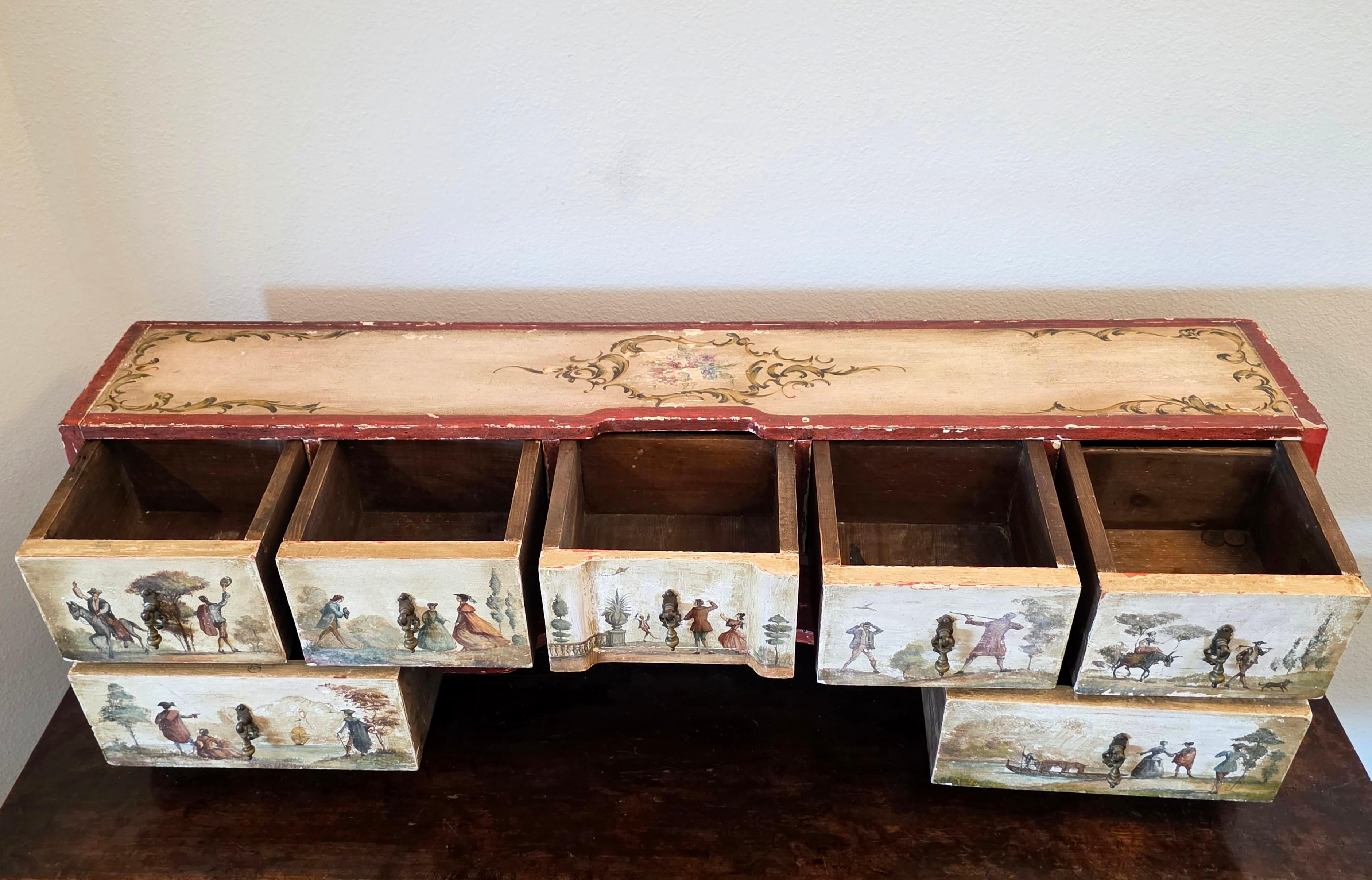 XVIIIe siècle Italie du Nord Cabinet de table ancien en bois polychrome Lacca Povera Bon état - En vente à Forney, TX