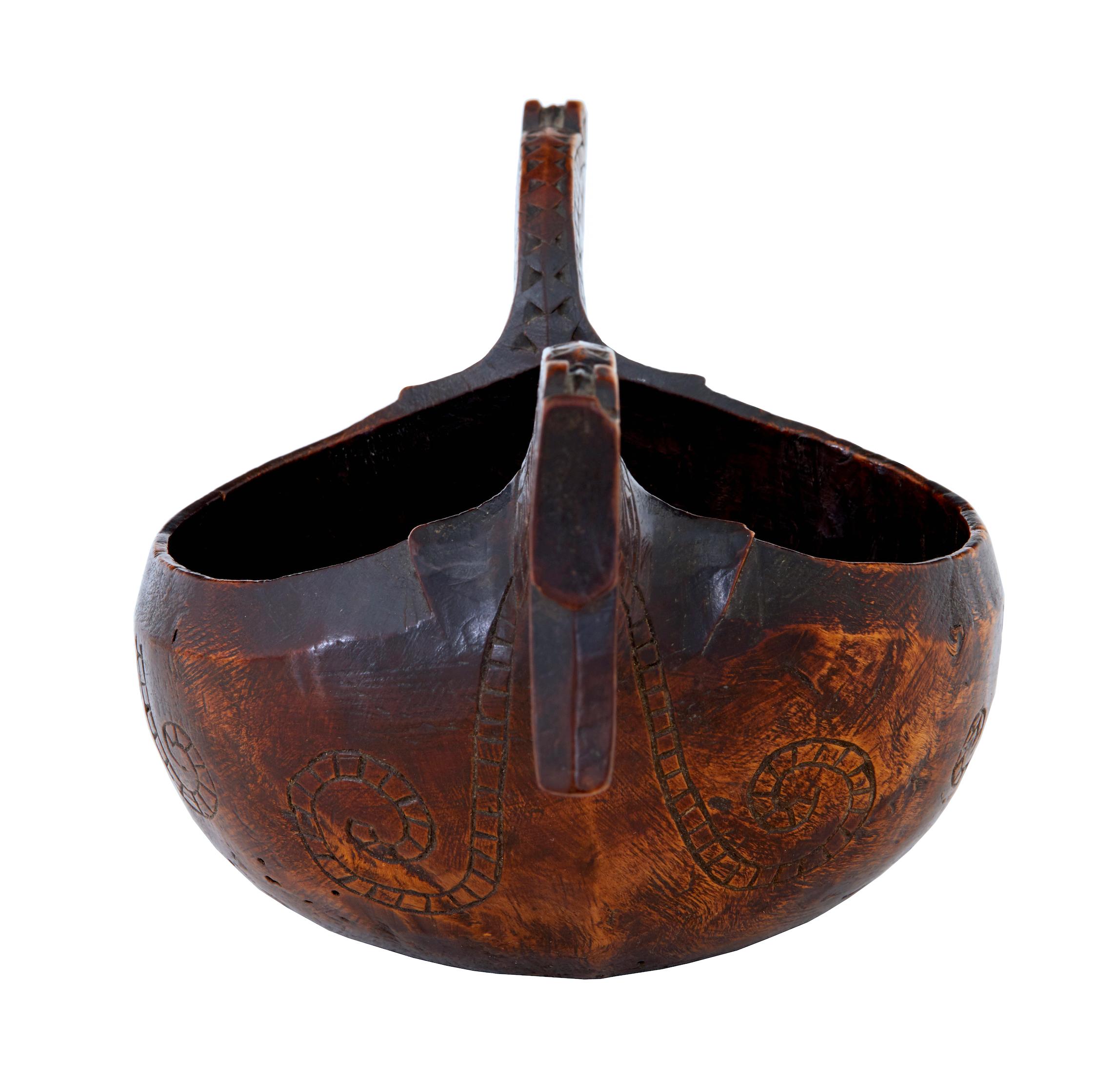 Rustic 18th Century Norwegian Carved Kasa Ale Cup
