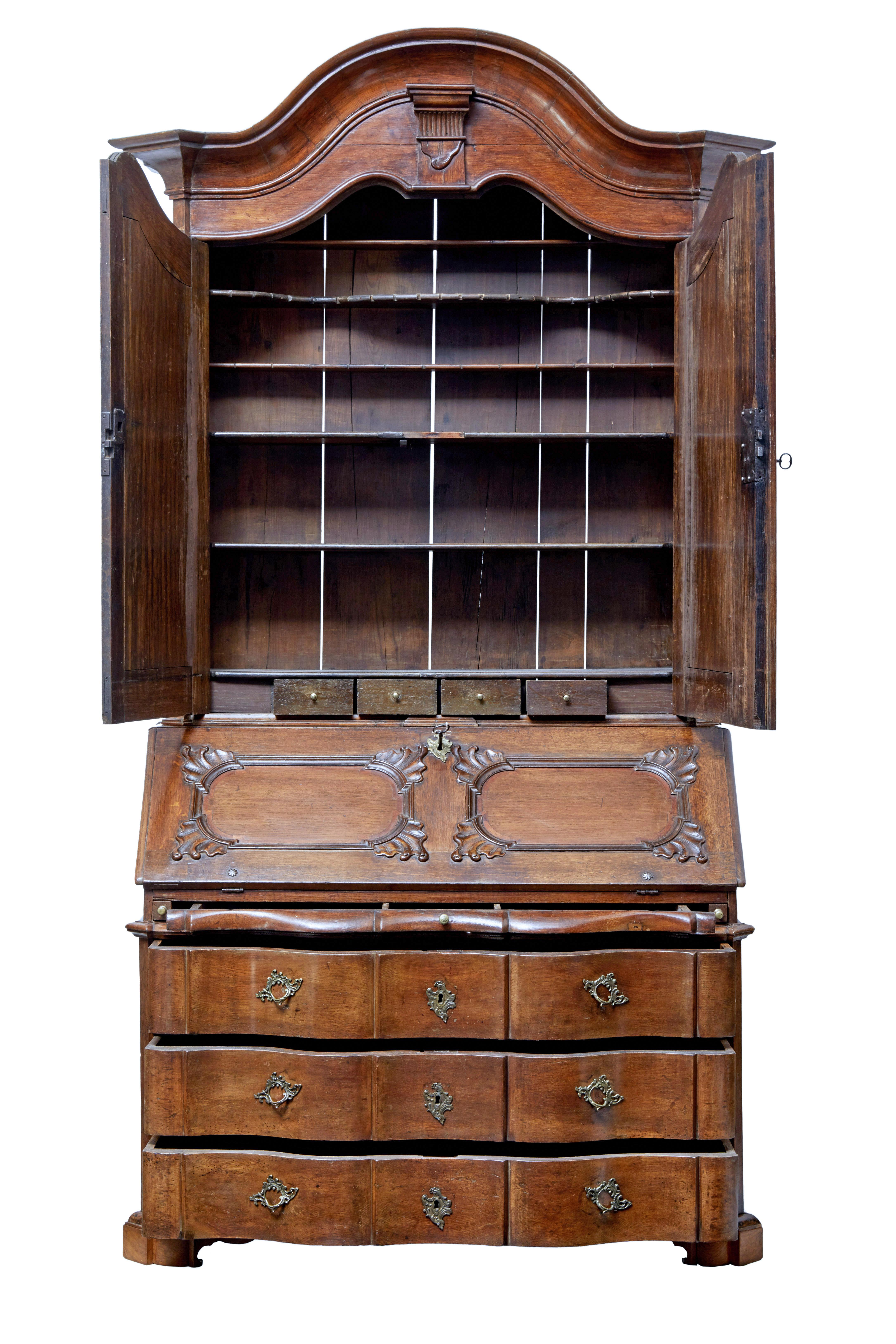 18th Century Norwegian Carved Oak Bureau Bookcase In Good Condition In Debenham, Suffolk
