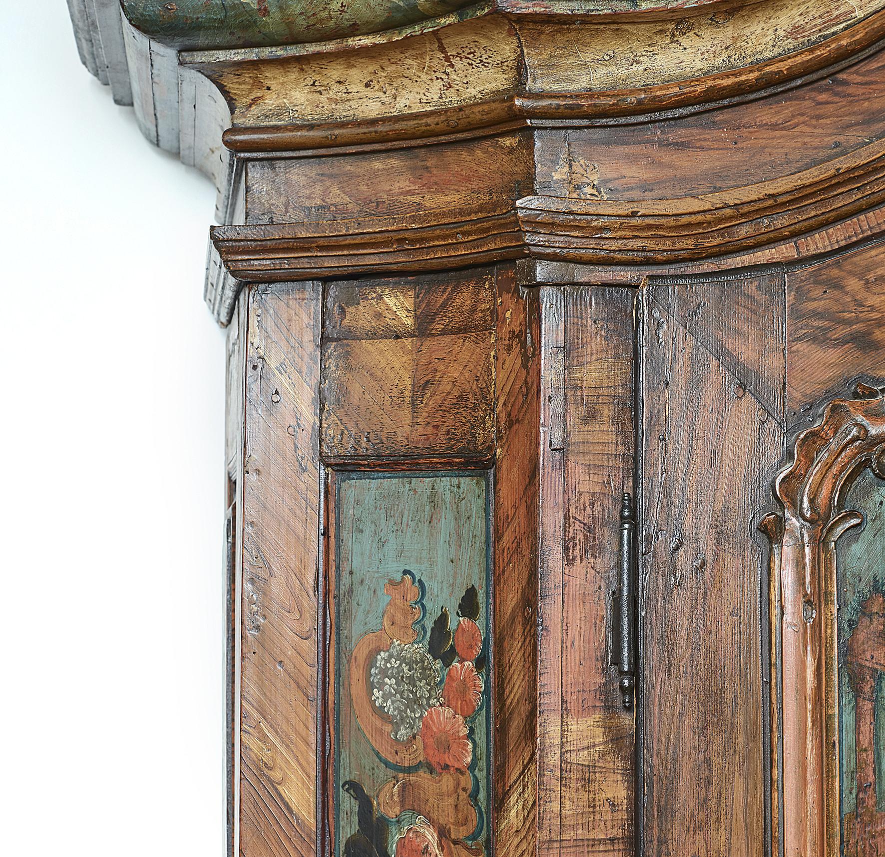 18th Century Norwegian Rococo Cabinet In Good Condition In Kastrup, DK