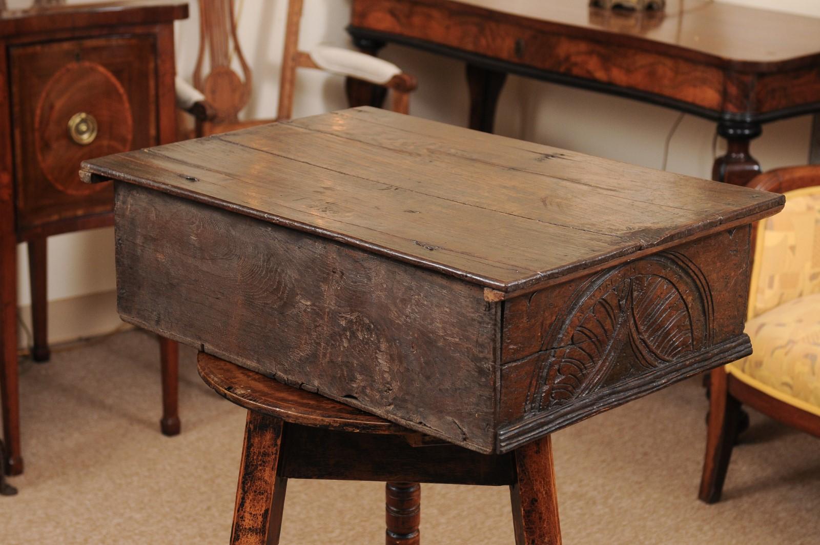 18th Century Oak Bible Box with Foliate Carving For Sale 1