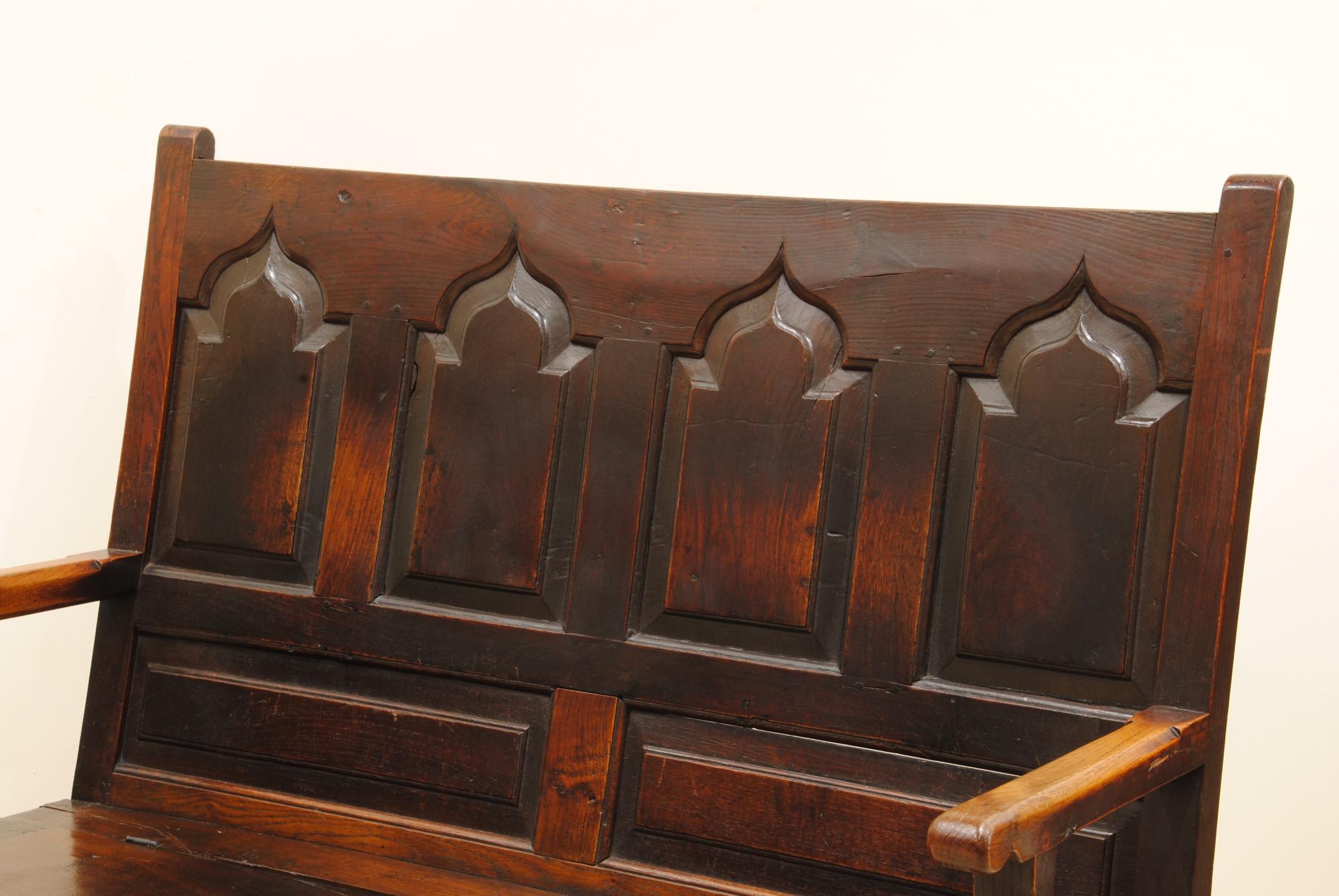 18th Century Oak Box Settle 2