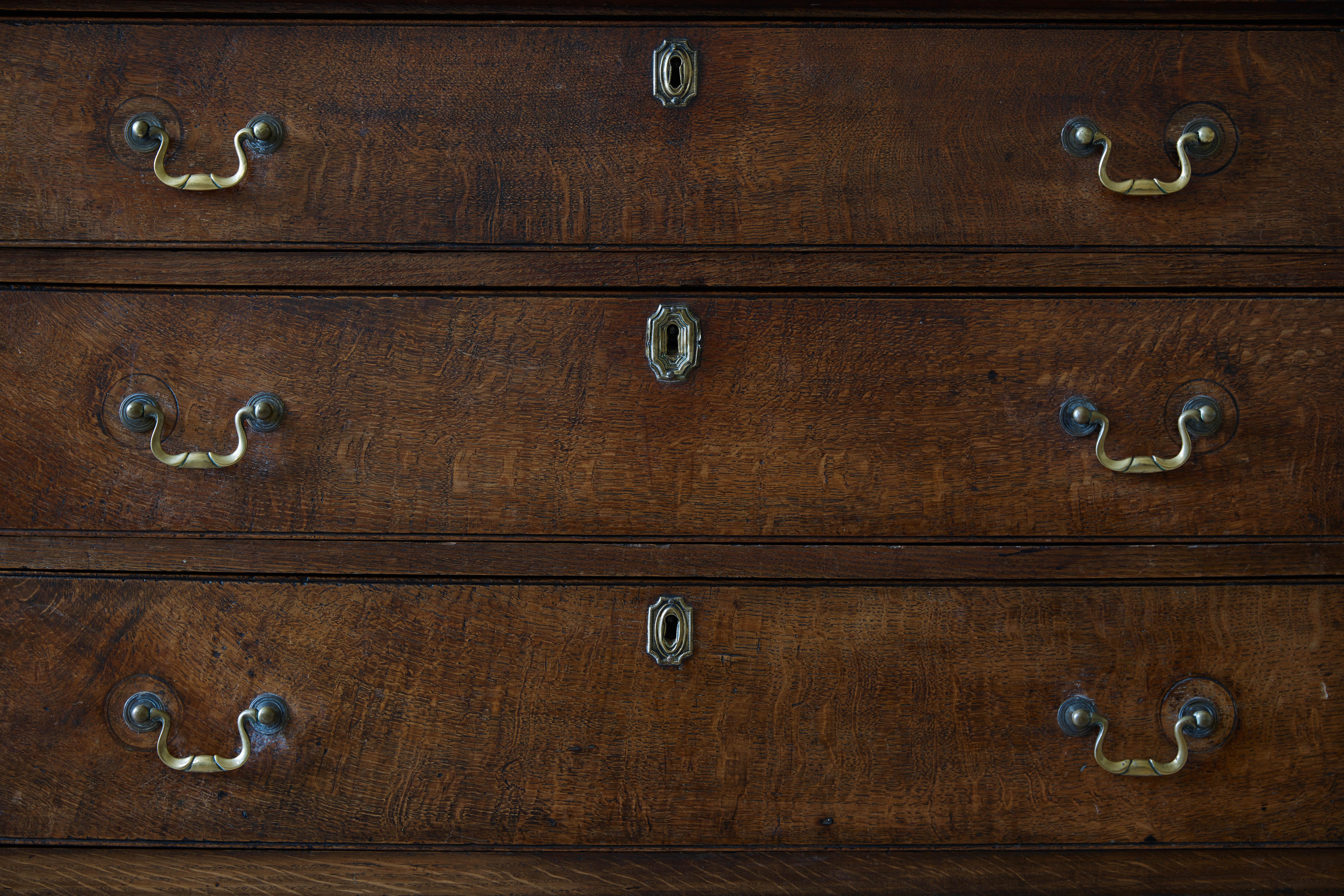 18th Century Oak Chest On Legs For Sale 4