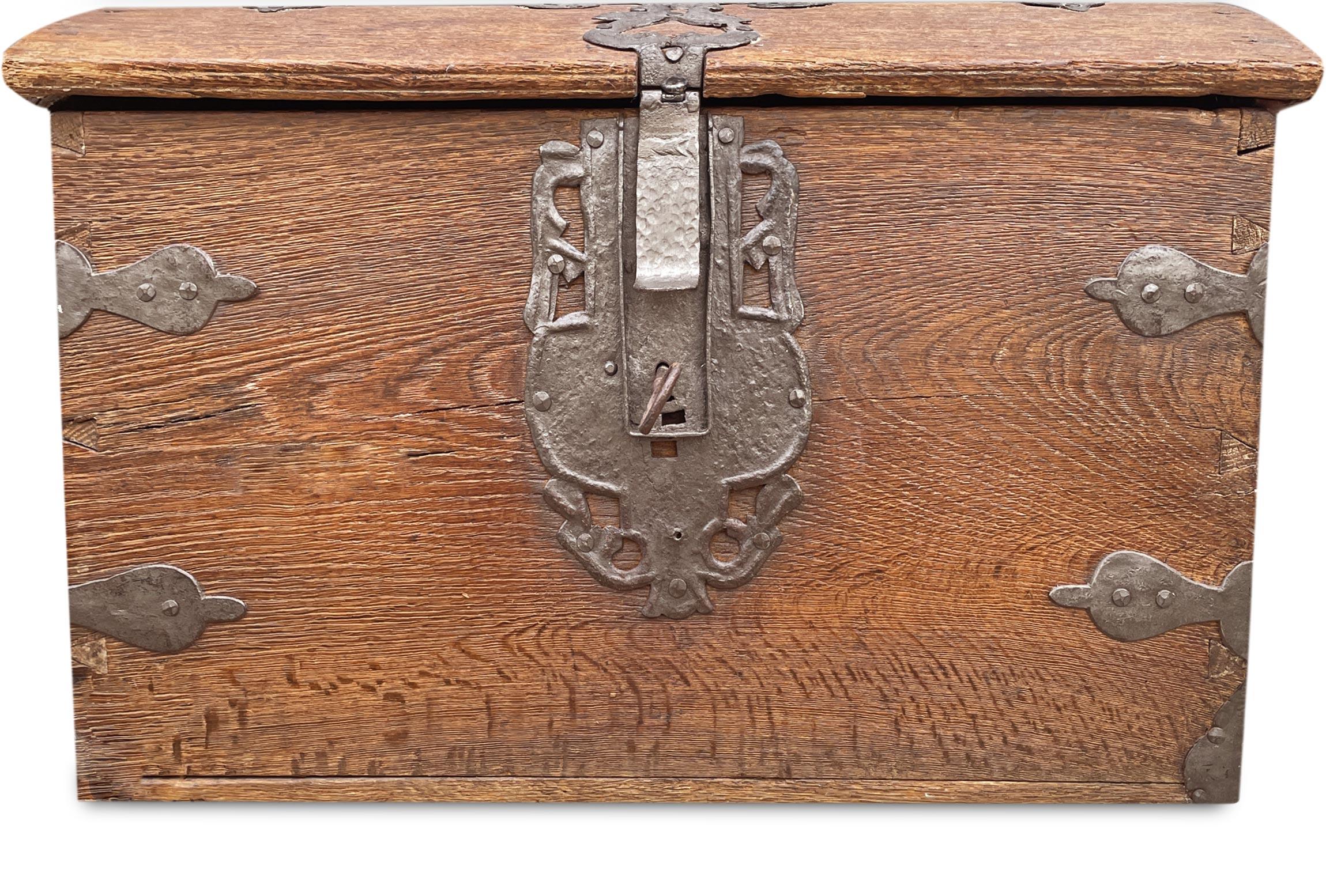 18th Century Oak Chest with Wrought Iron For Sale 11