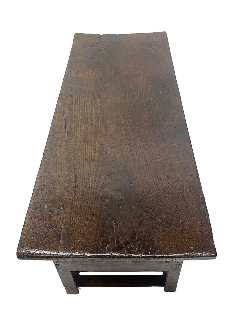 Table basse en chêne du 18e siècle en vente 5
