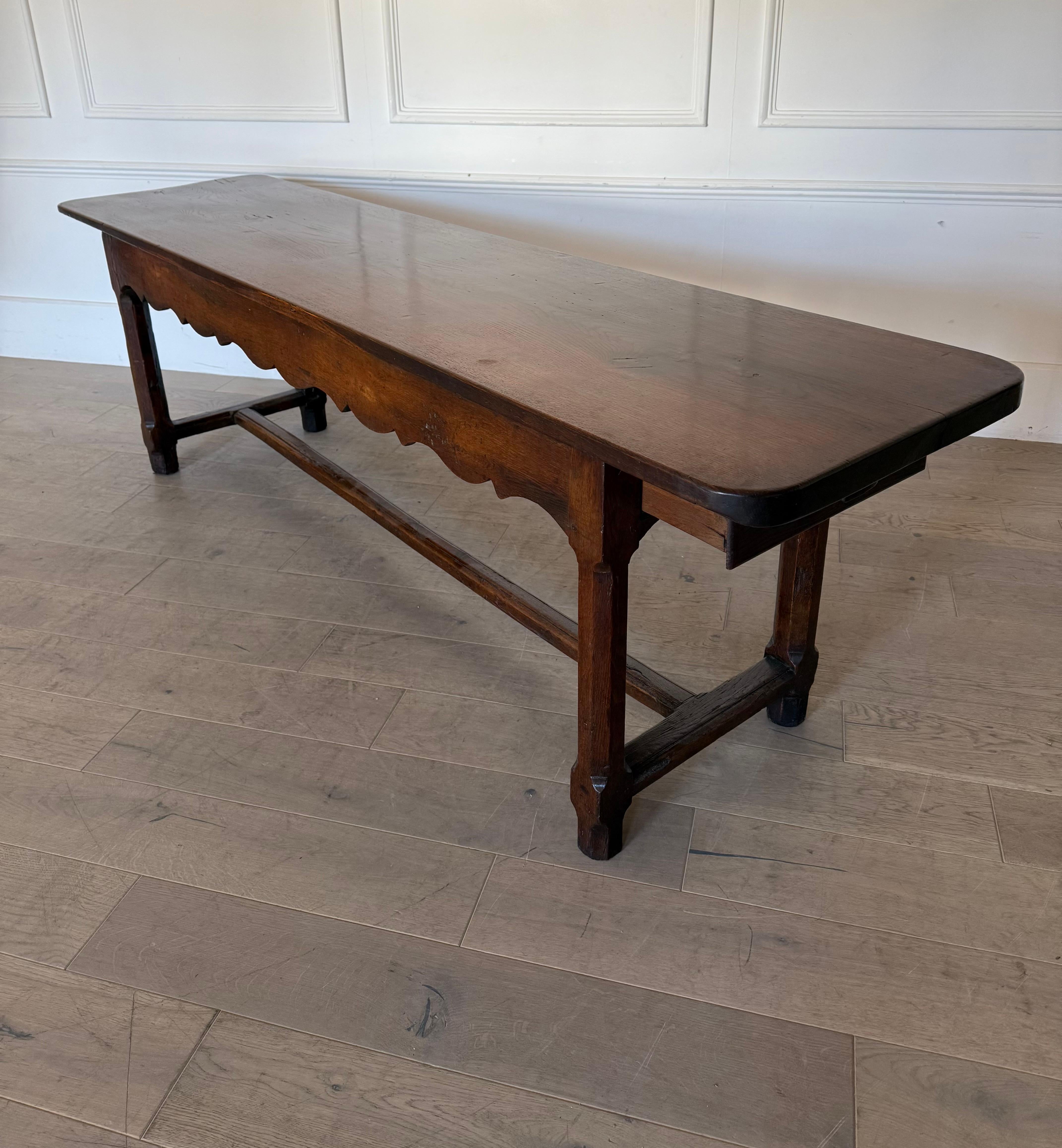 18th century oak console table / serving table For Sale 9