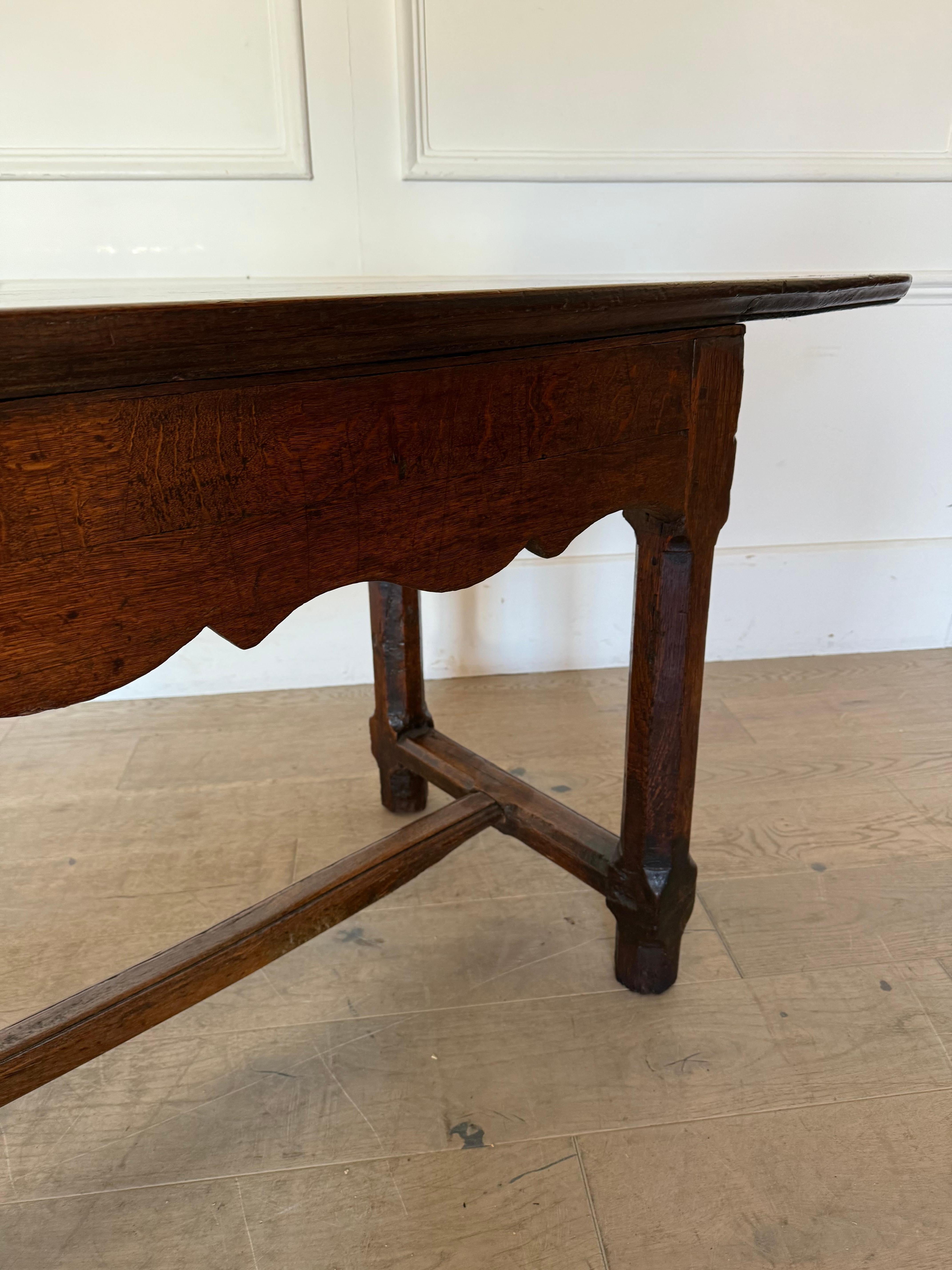 18th century oak console table / serving table For Sale 13