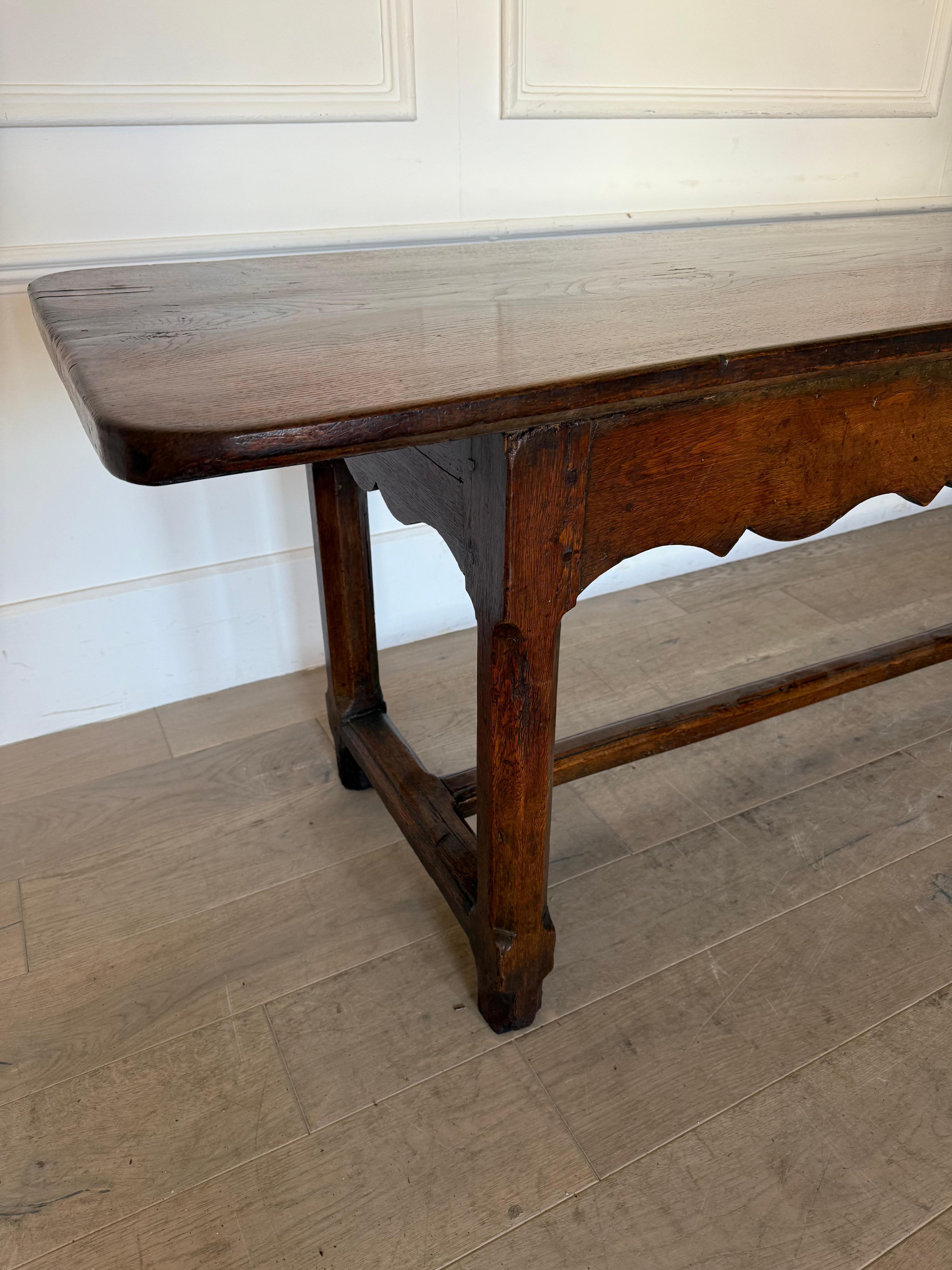 18th century oak console table / serving table In Good Condition For Sale In Budleigh Salterton, GB