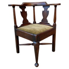 18th Century Oak Corner Chair, Circa 1790