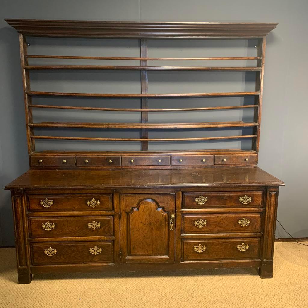 18th Century Oak Country House Dresser In Good Condition In Lincolnshire, GB