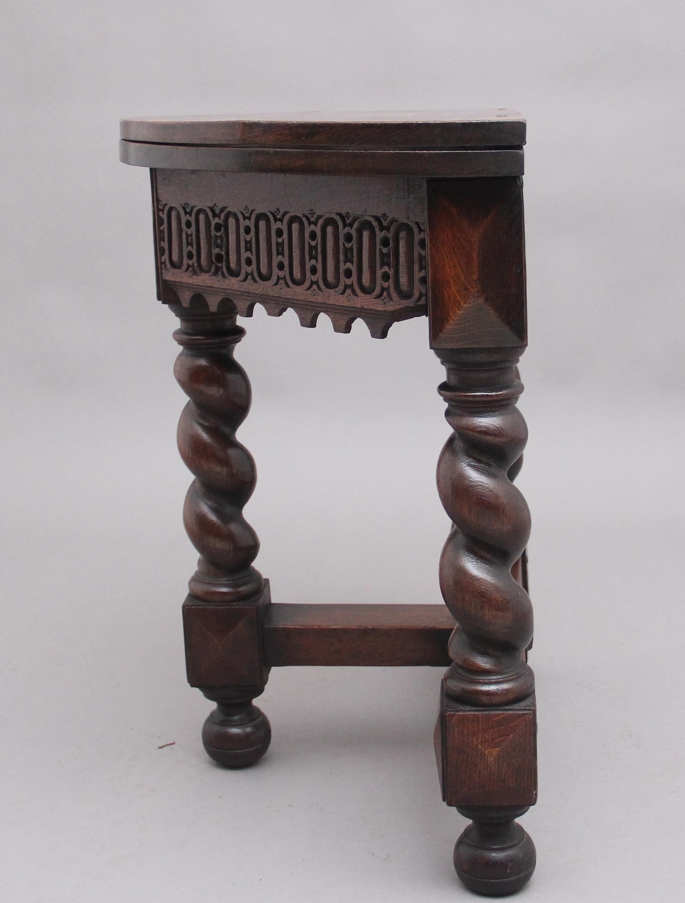 18th Century Oak Credence Table In Good Condition In Martlesham, GB