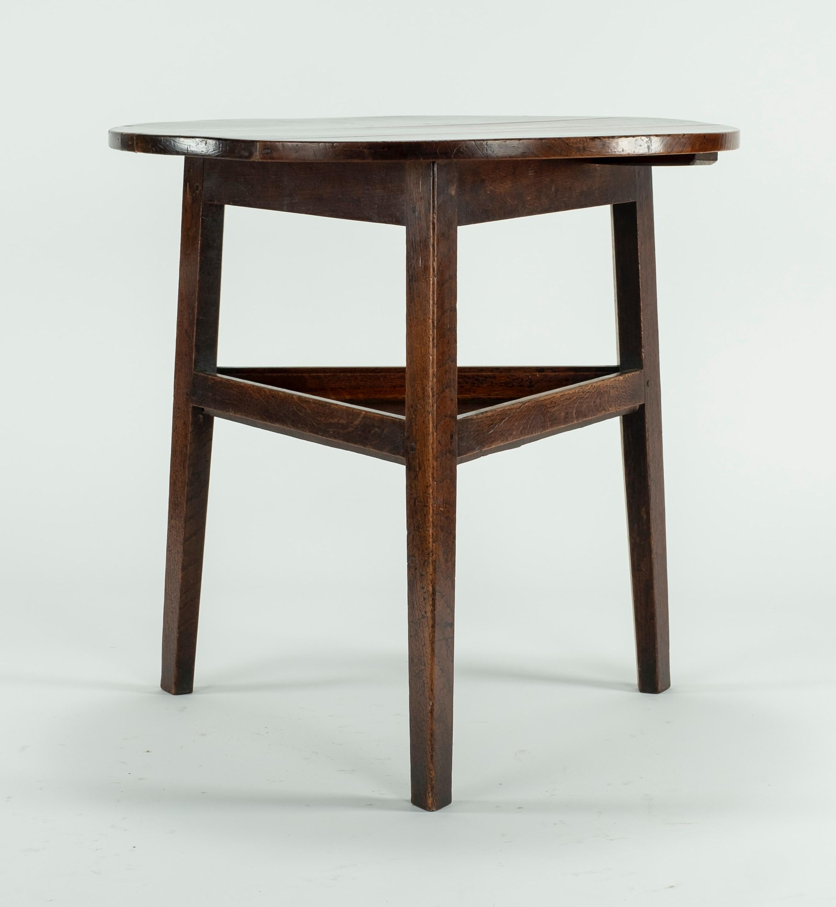 English 18th Century Oak Cricket Table