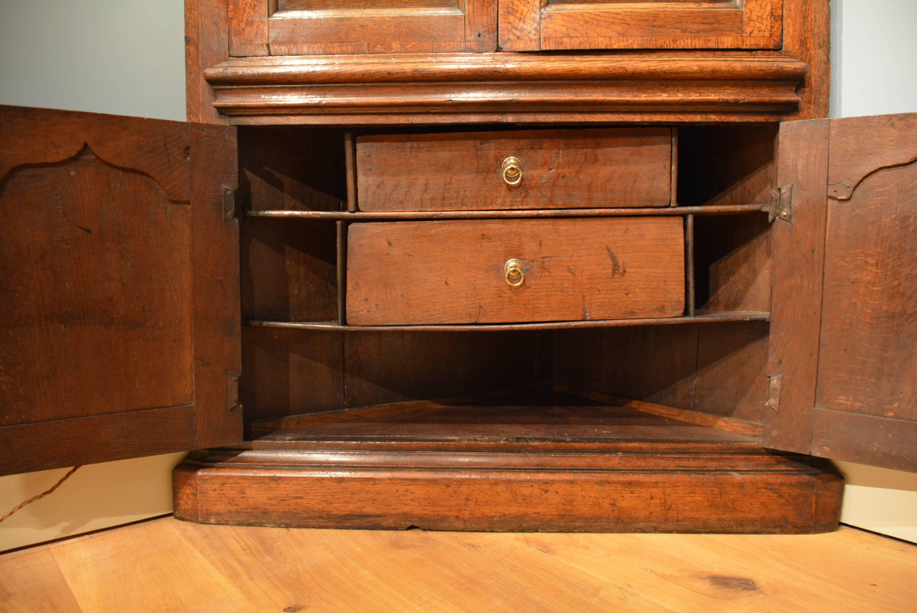 18th Century Oak Double Height Standing Corner Cupboard For Sale 3