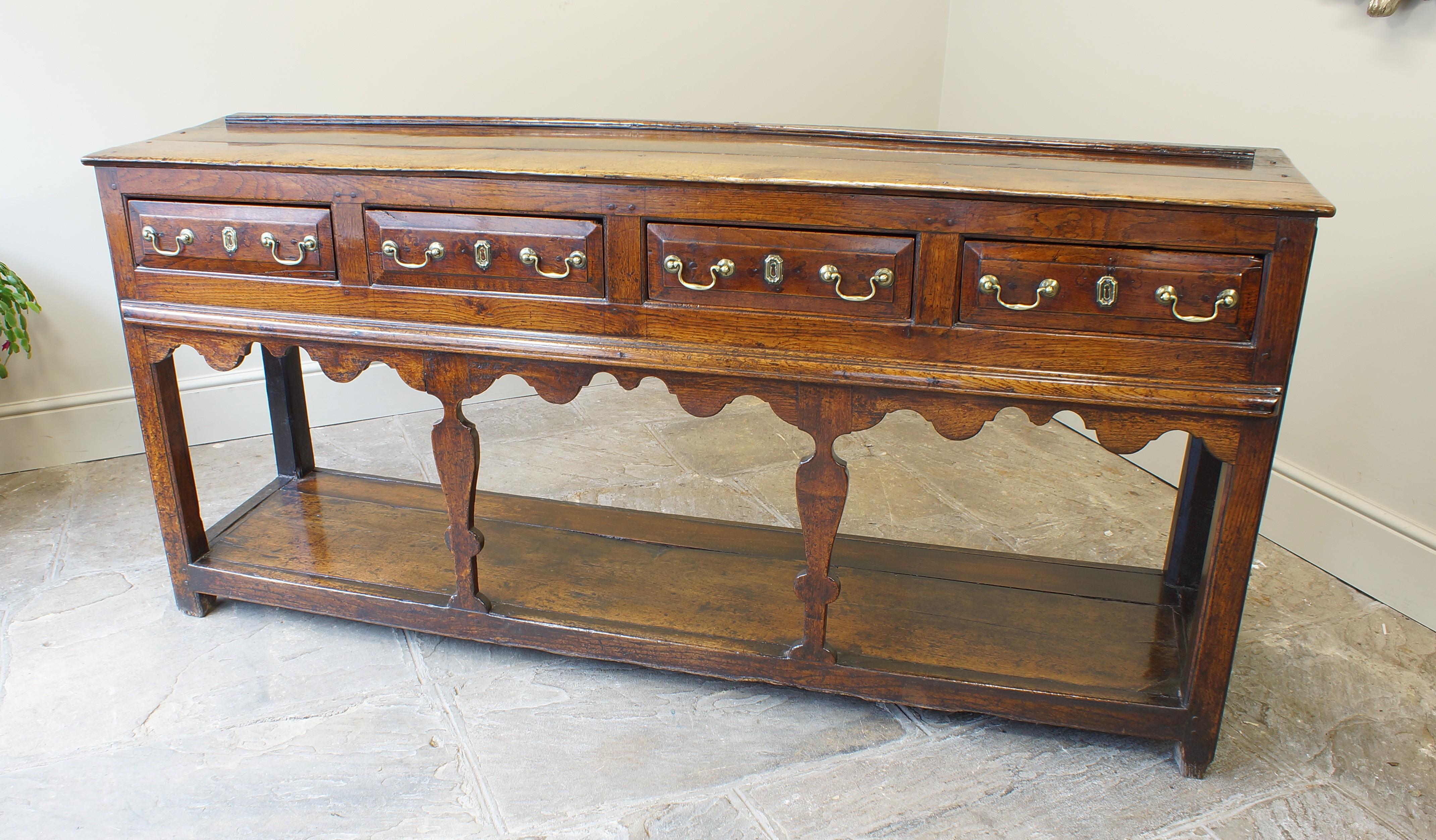 18th Century Oak Dresser Base. In Fair Condition For Sale In Skipton, GB