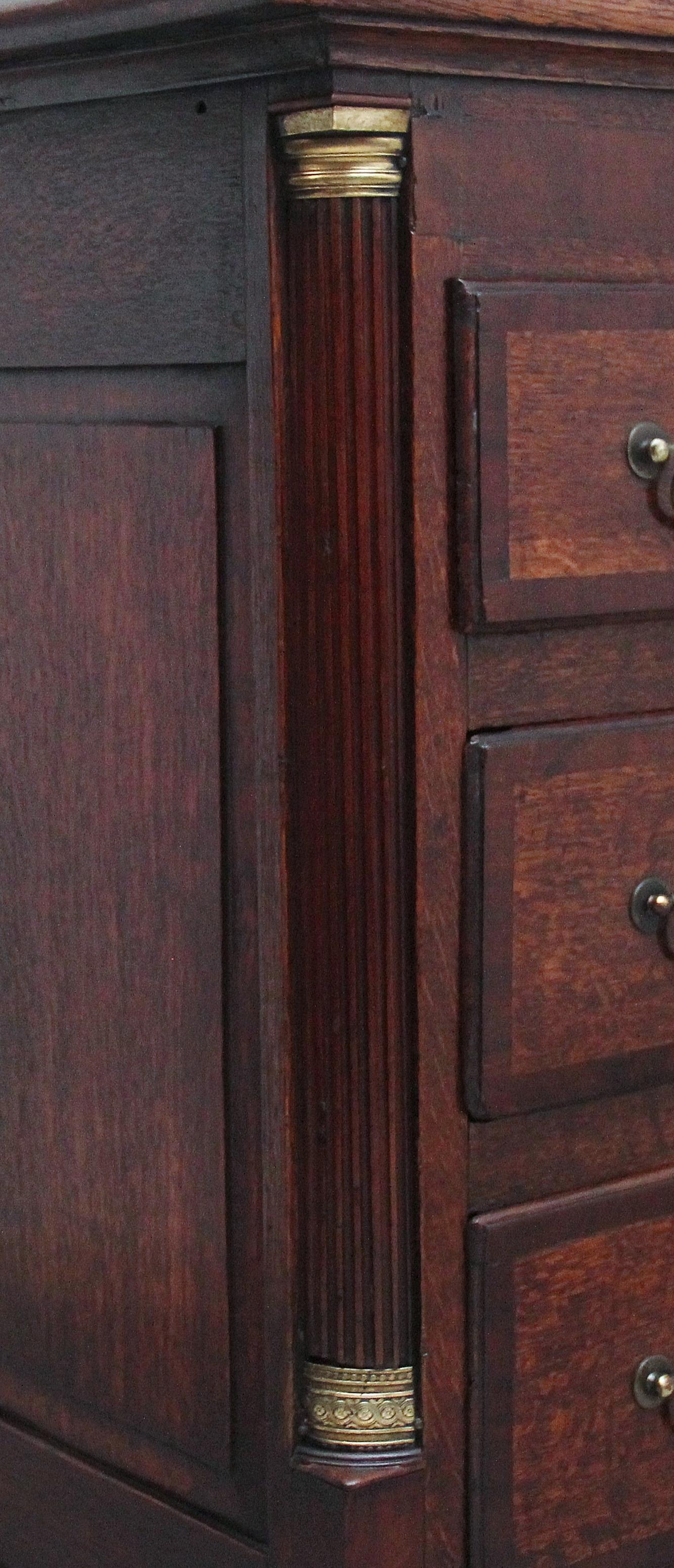 Fine XVIII secolo Base per comò in rovere del XVIII secolo in vendita