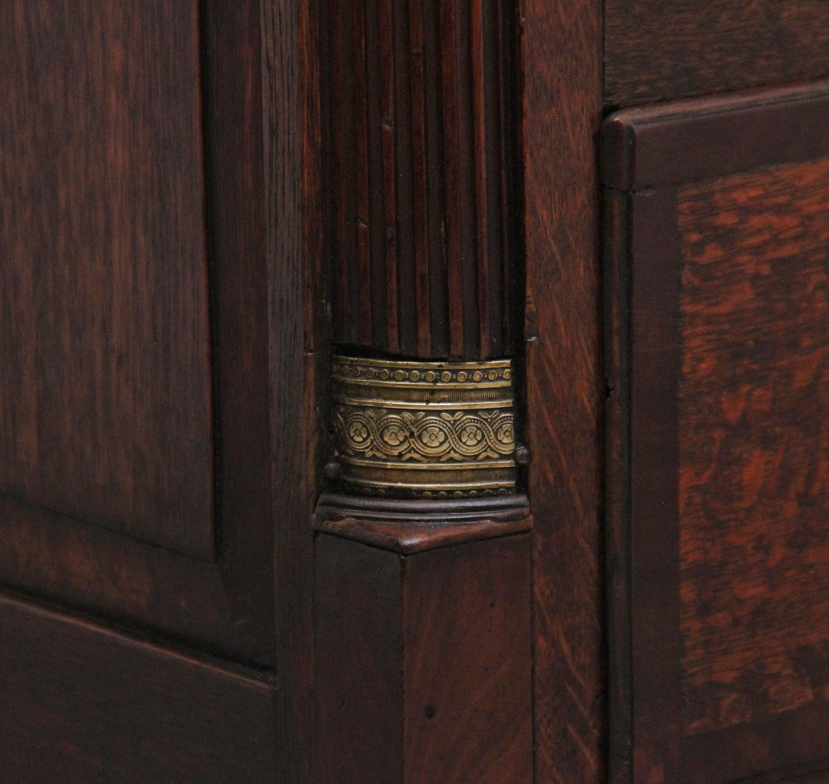 Quercia Base per comò in rovere del XVIII secolo in vendita