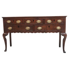 Eichenholzkommode aus dem 18. Jahrhundert aus der georgianischen Ära