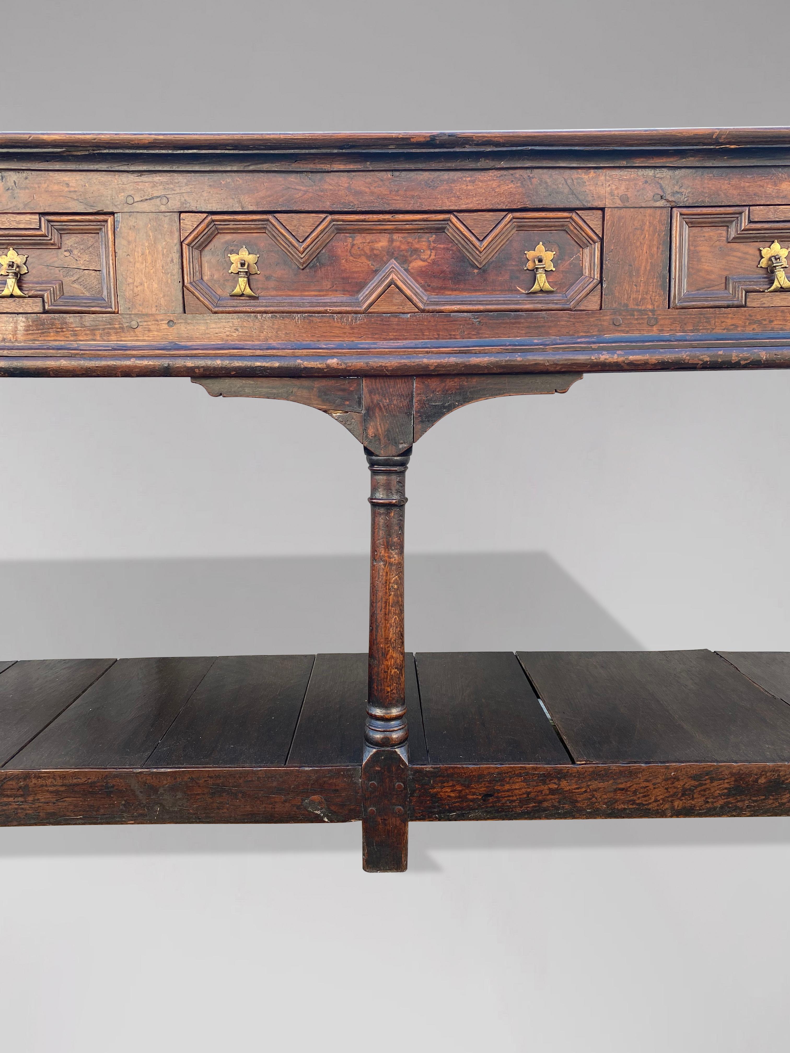 18th Century Oak Dresser In Good Condition In Petworth,West Sussex, GB