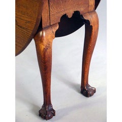 18th Century Oak Drop-Leaf Dining Table